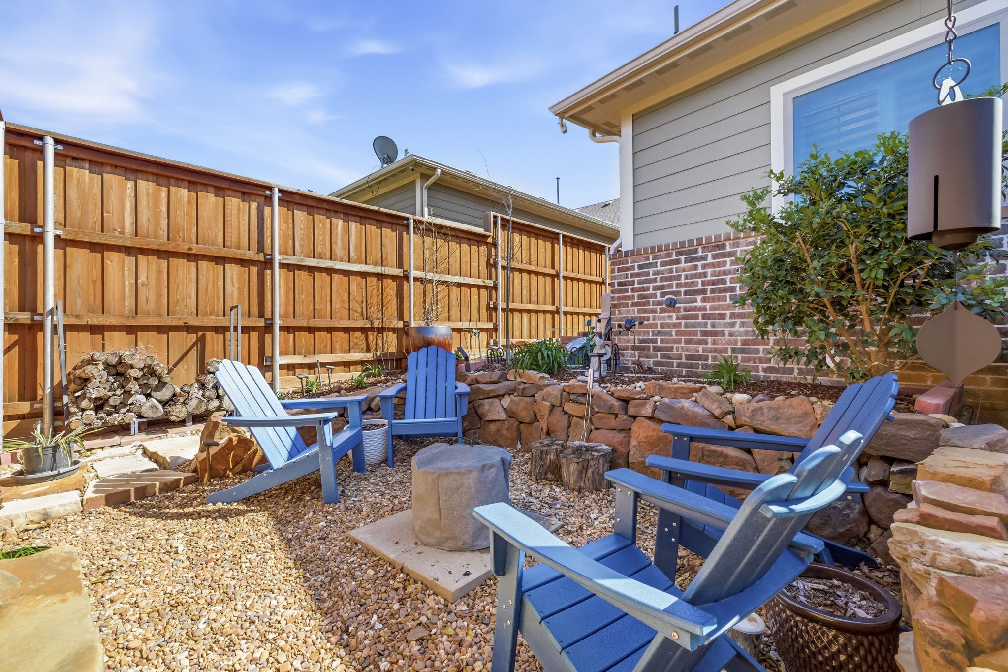 2253 Cardinal Boulevard