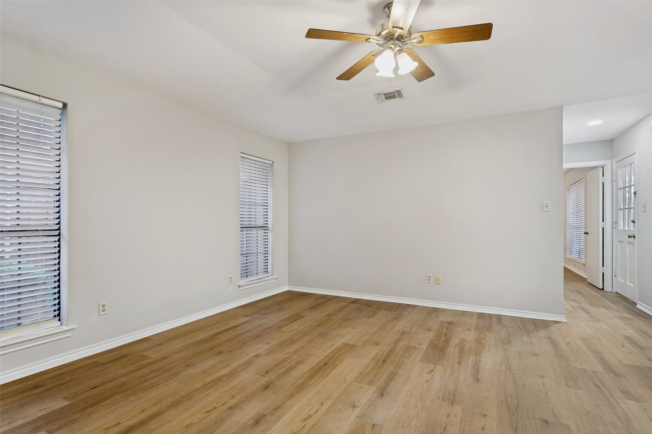 1617 Century Oaks Drive