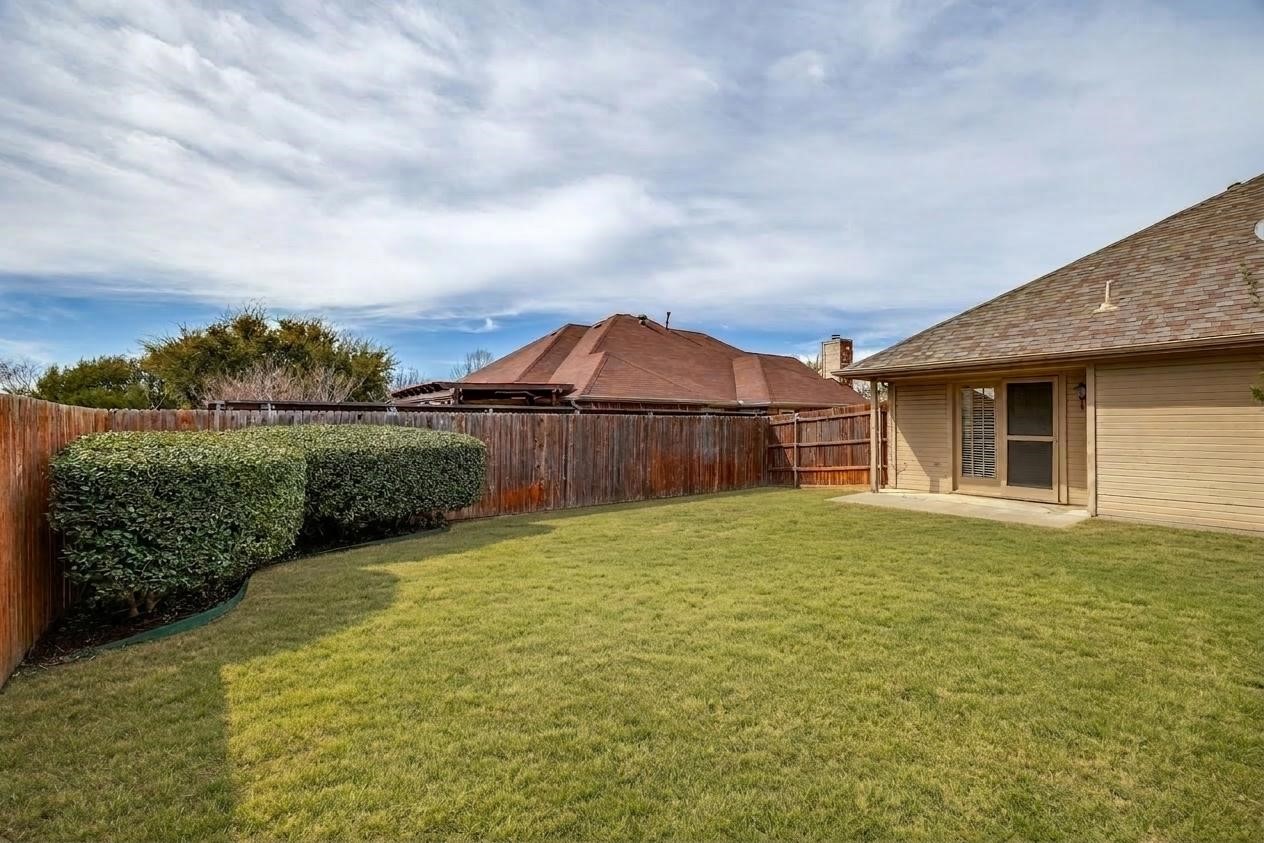 10059 Cambridge Drive