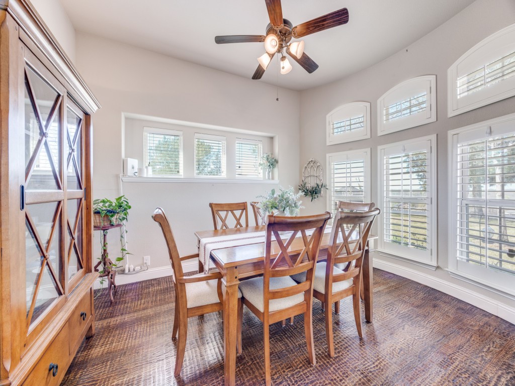 1215 Fire Fly Ridge