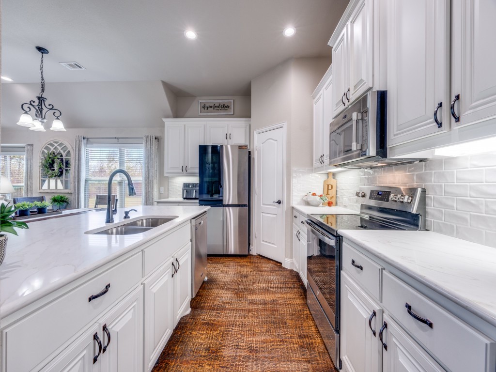 1215 Fire Fly Ridge