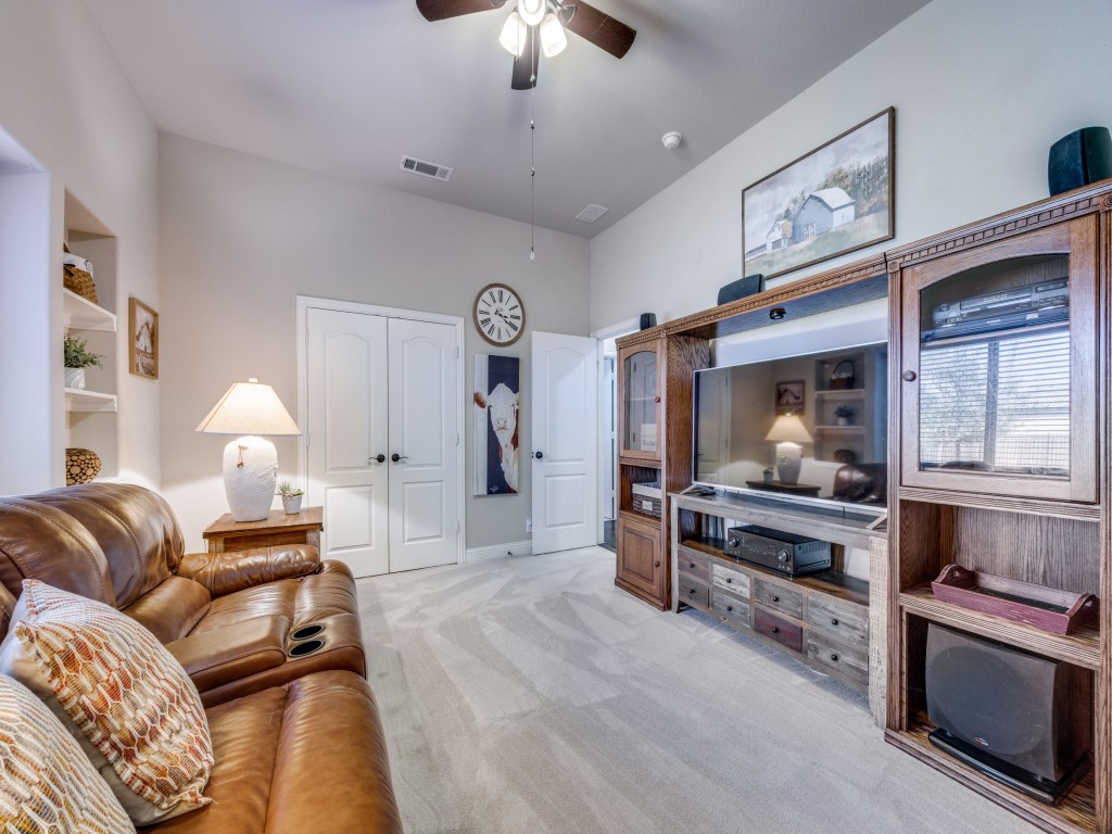1215 Fire Fly Ridge
