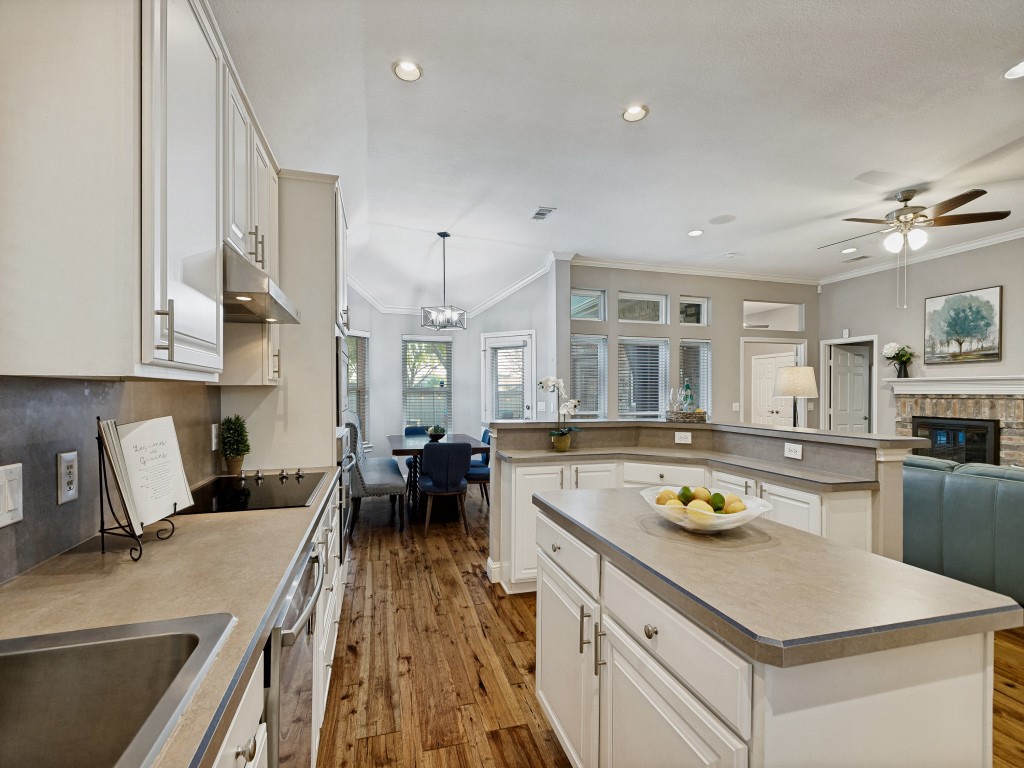 8717 Falcon Crest Drive