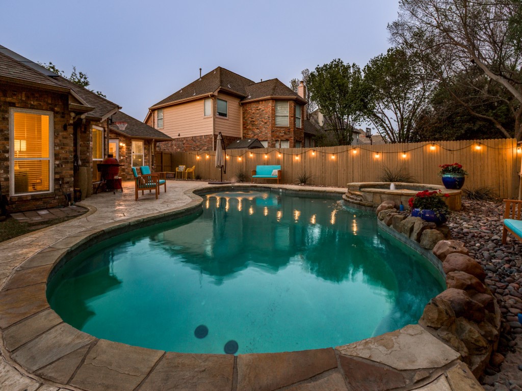 8717 Falcon Crest Drive