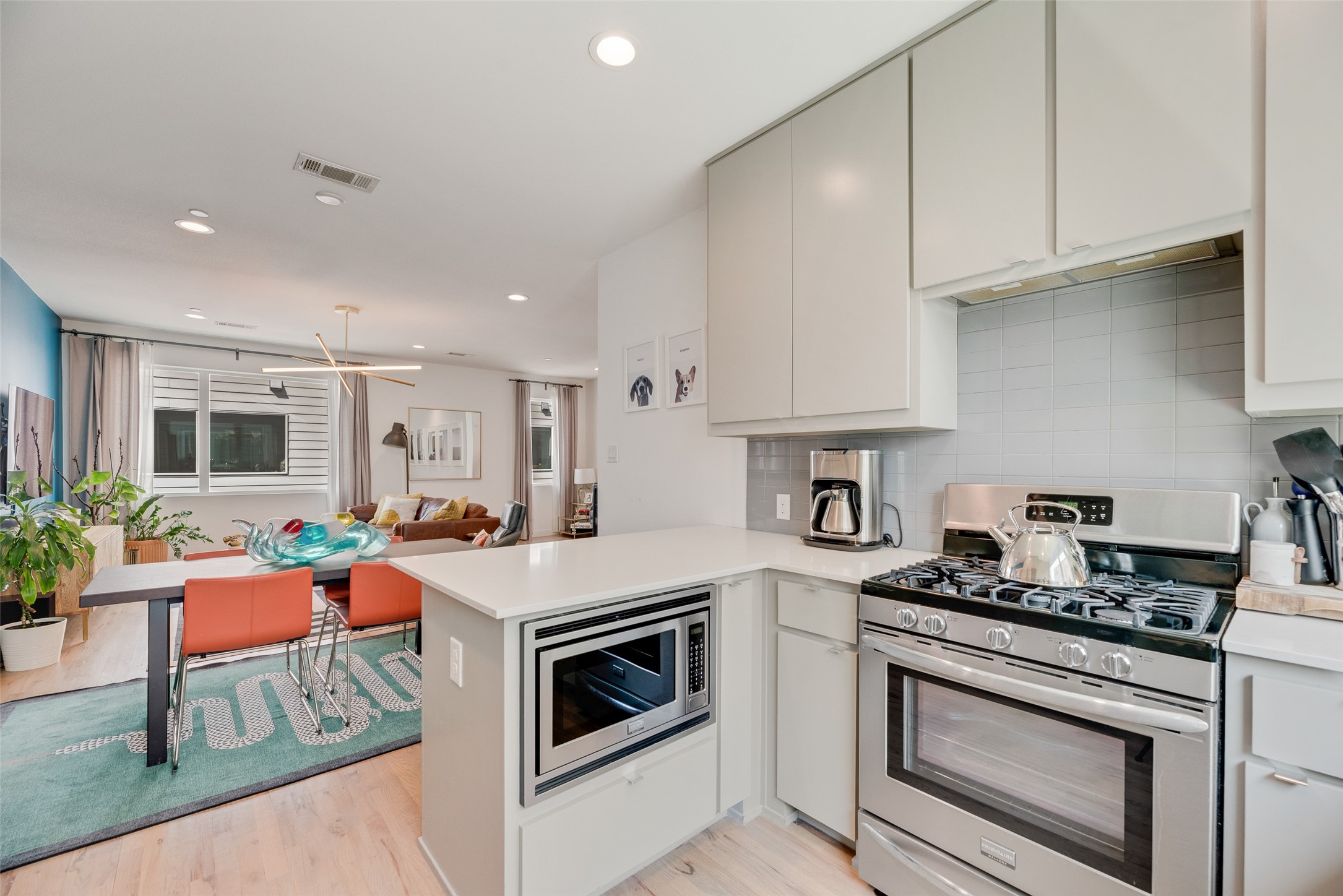 4705 Bryan Street 302
