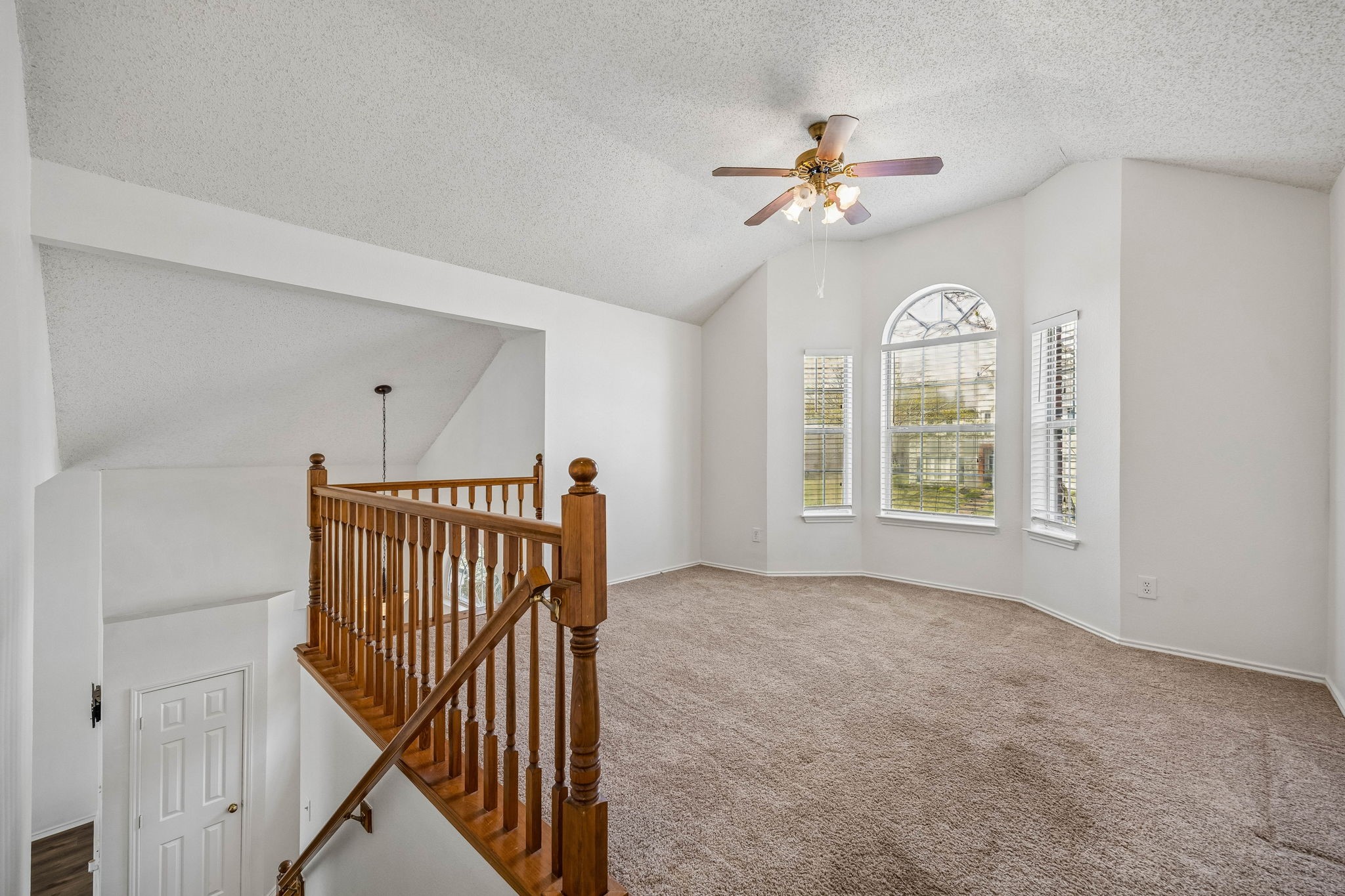 1009 Ridgemont Drive