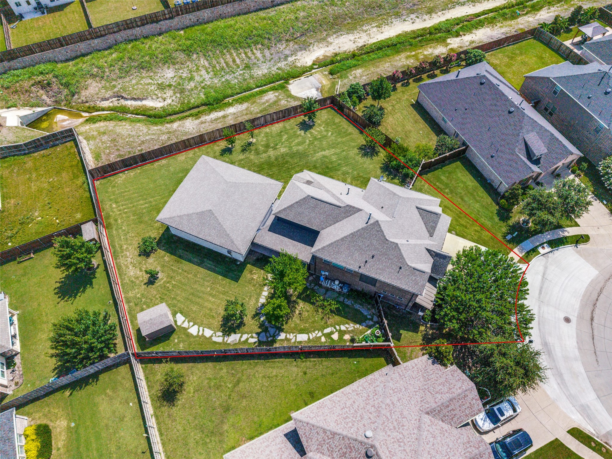 1215 Hundgate Way