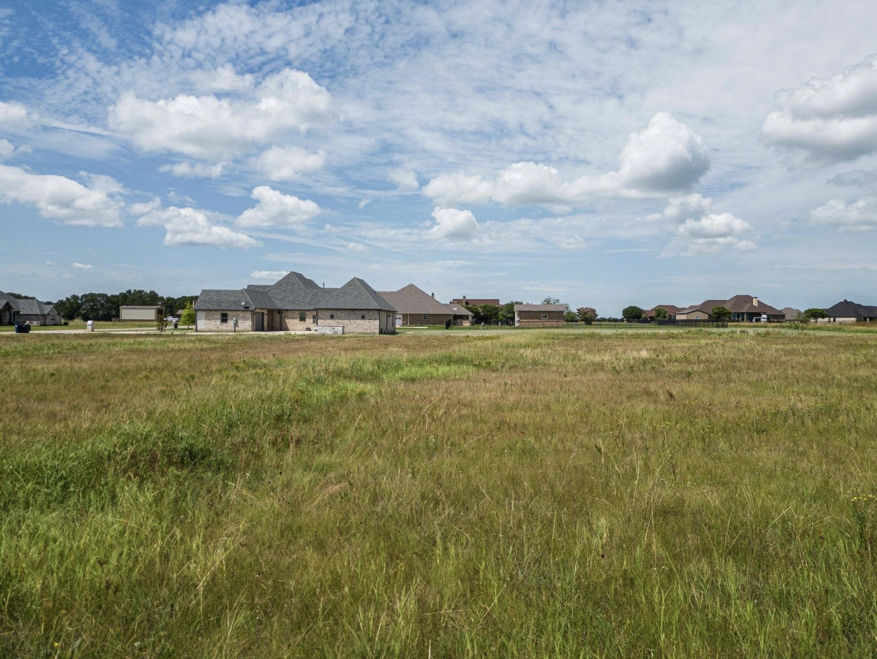 1099 Deerfield Drive