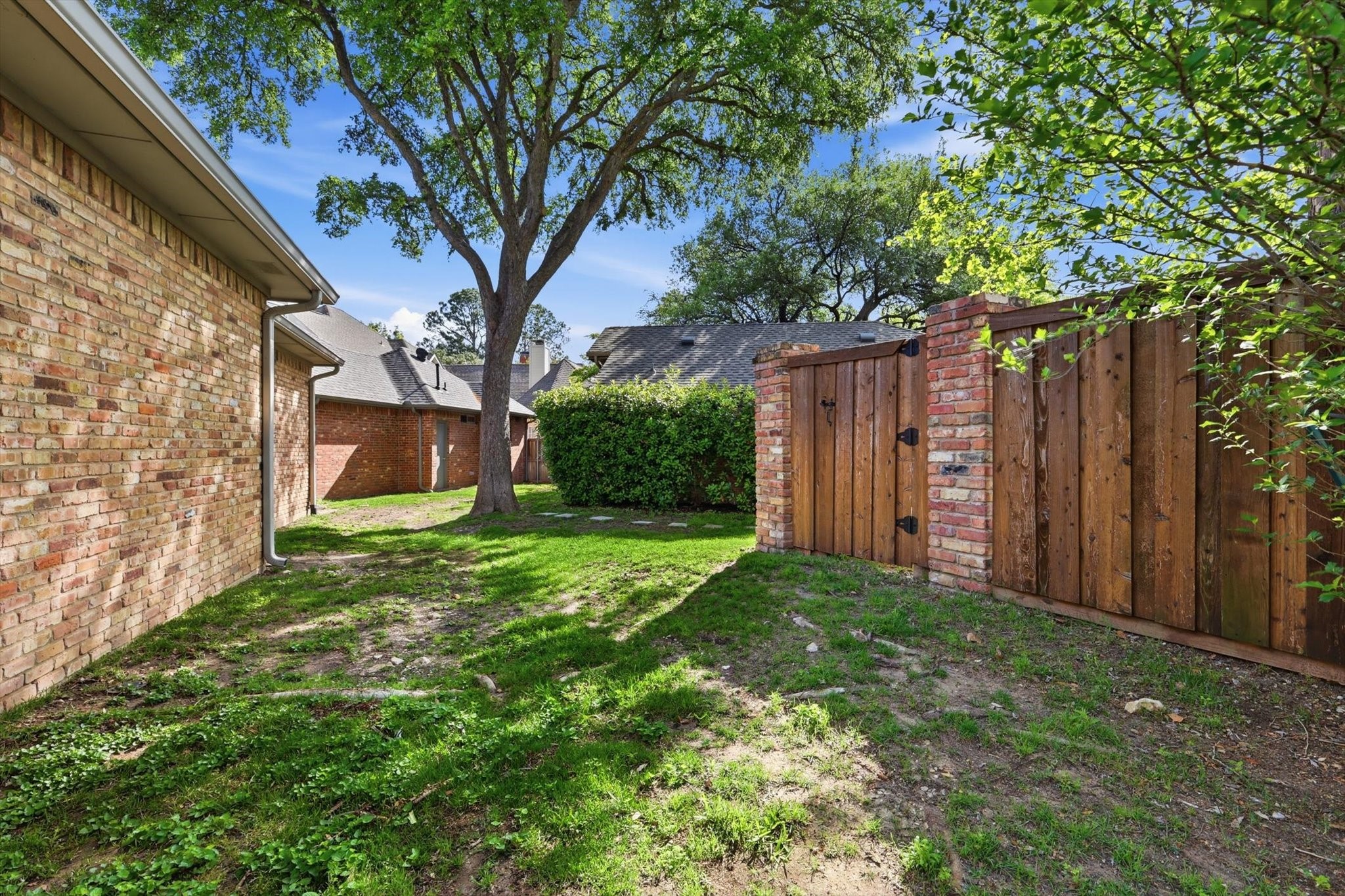 5020 Briar Tree Drive