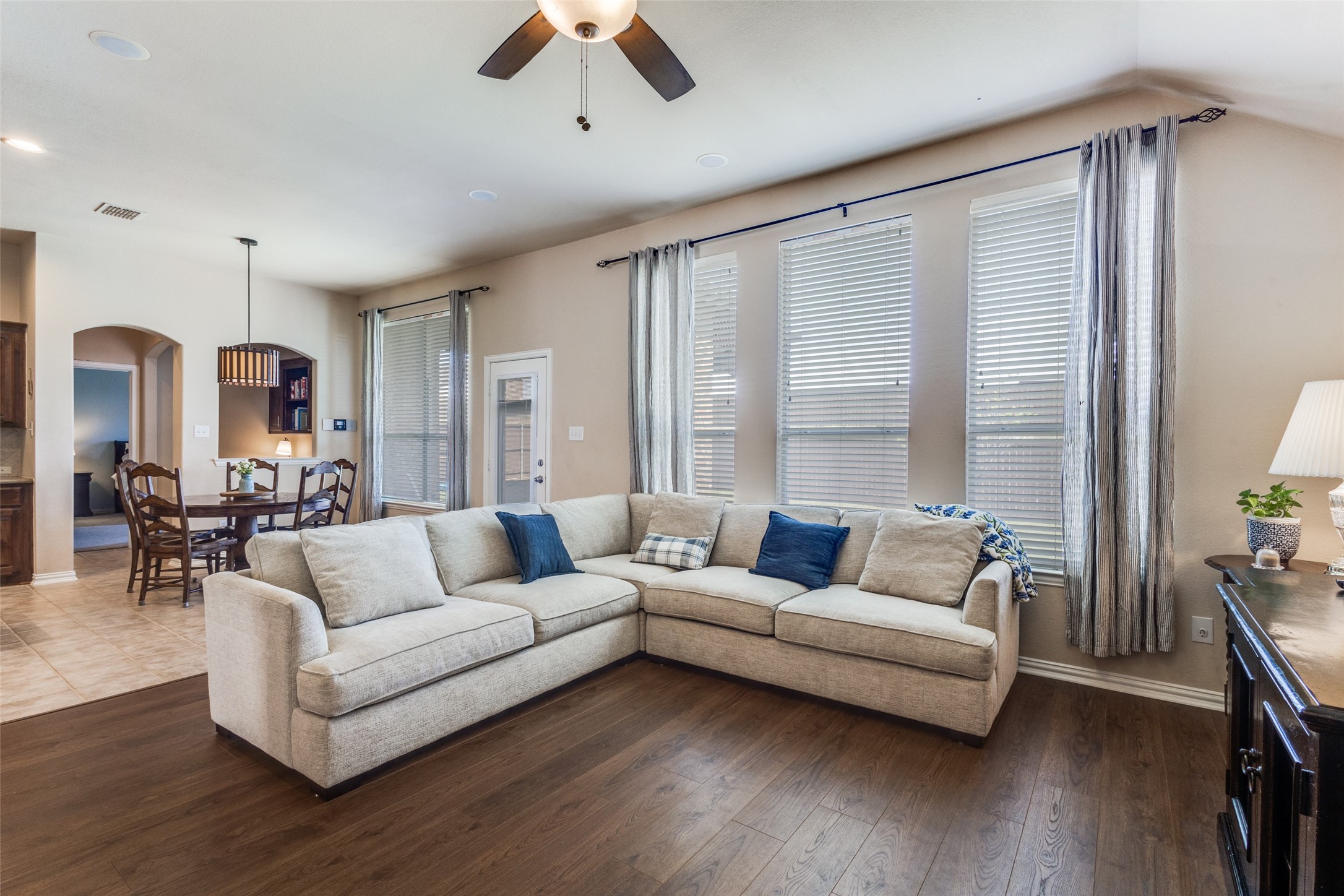 3233 Horizons Drive