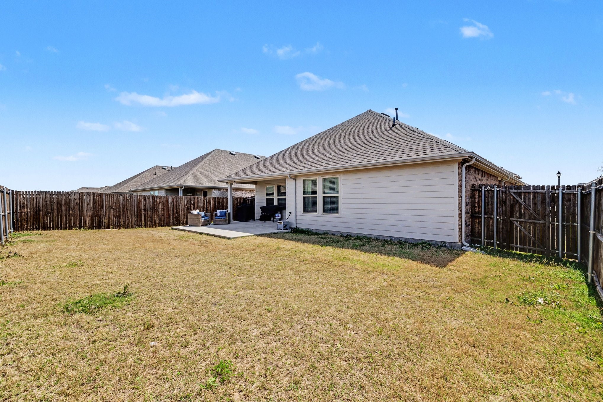 706 Spur Ridge