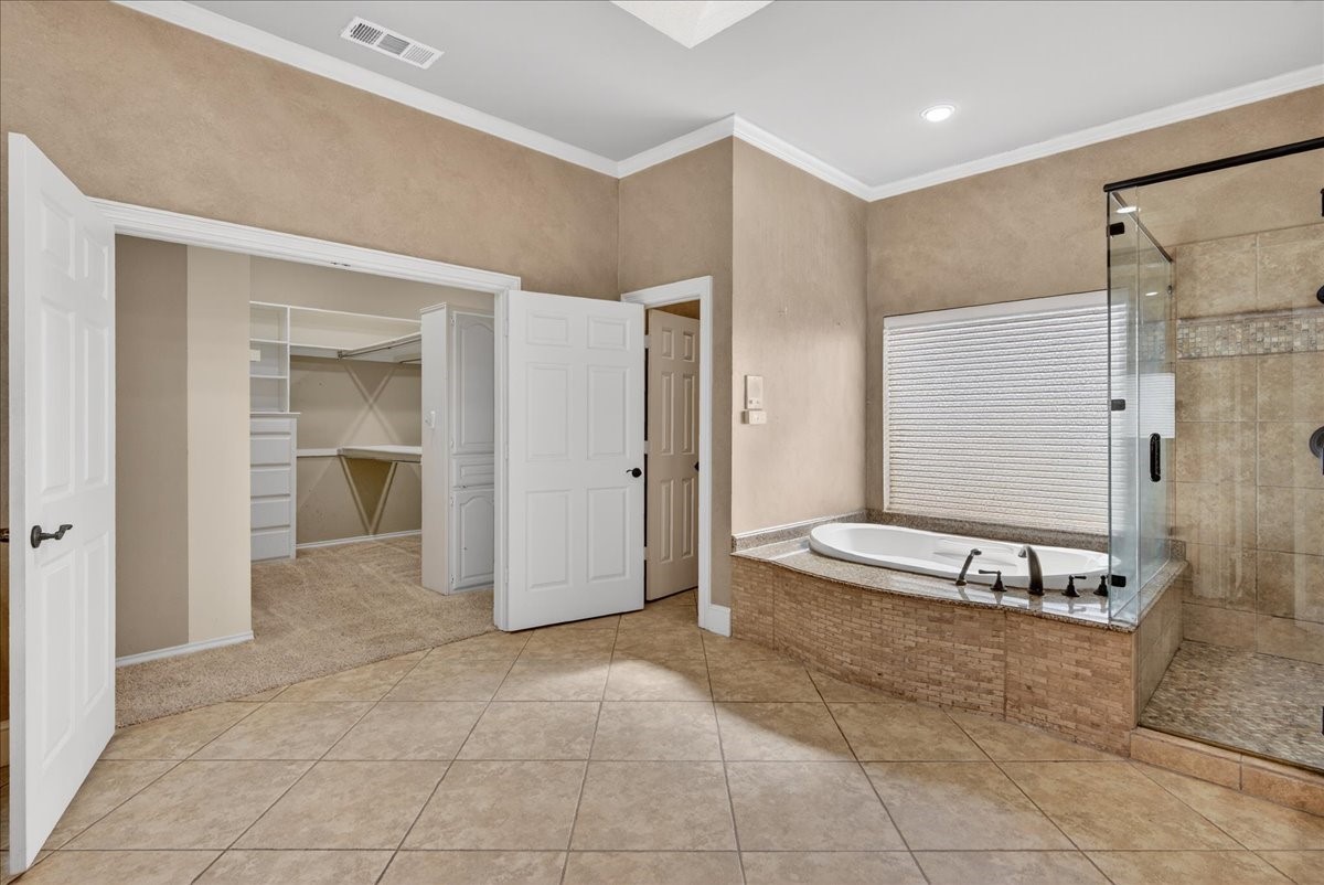 5321 Corinthian Bay Drive