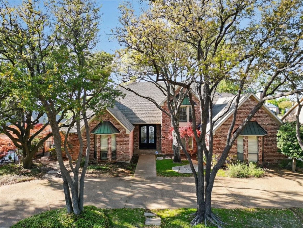 5321 Corinthian Bay Drive