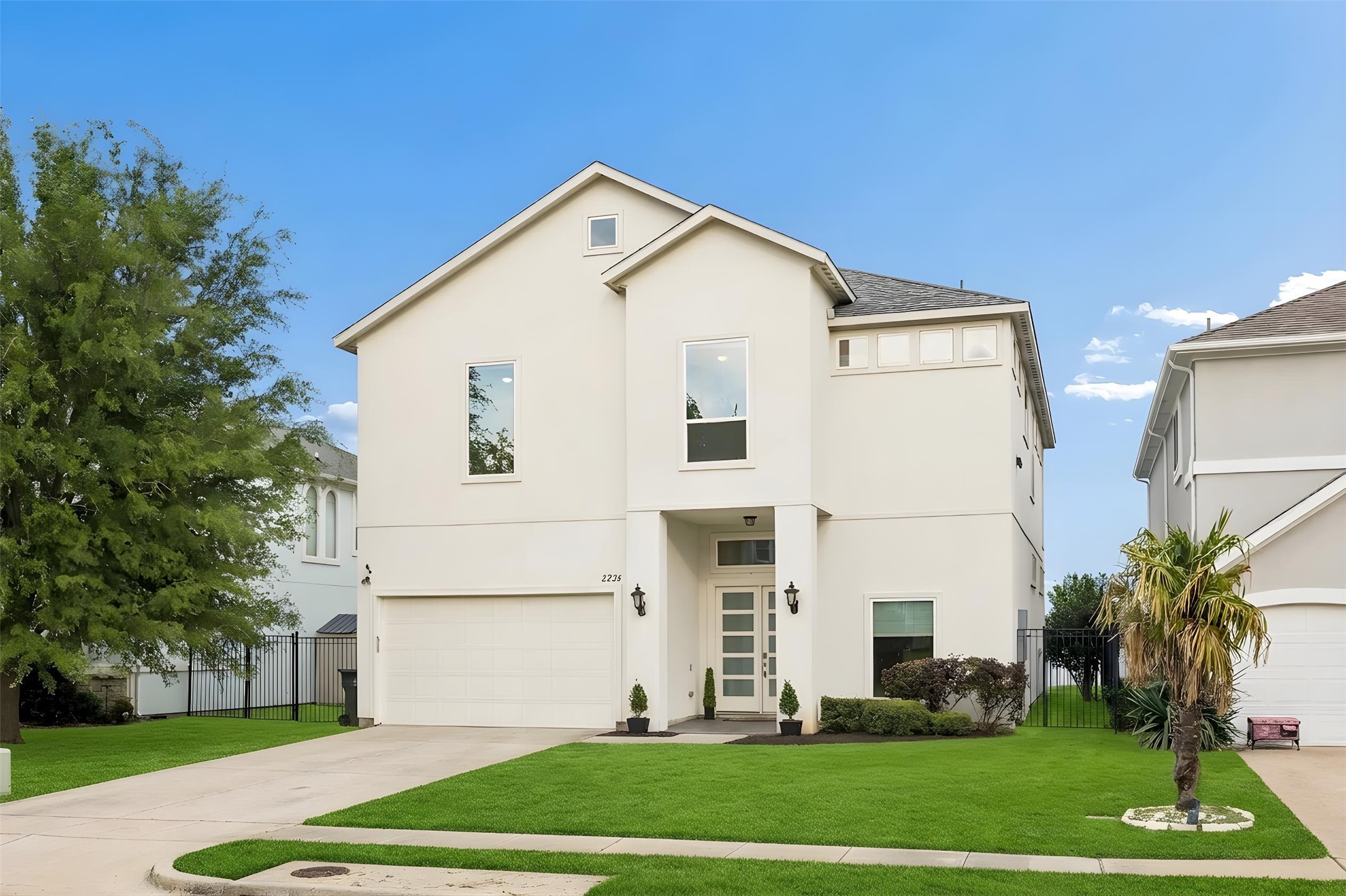 5238 Lake Terrace Court