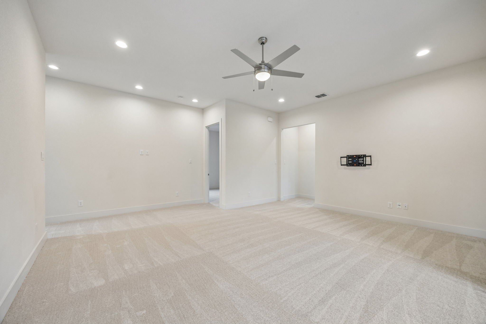 5238 Lake Terrace Court
