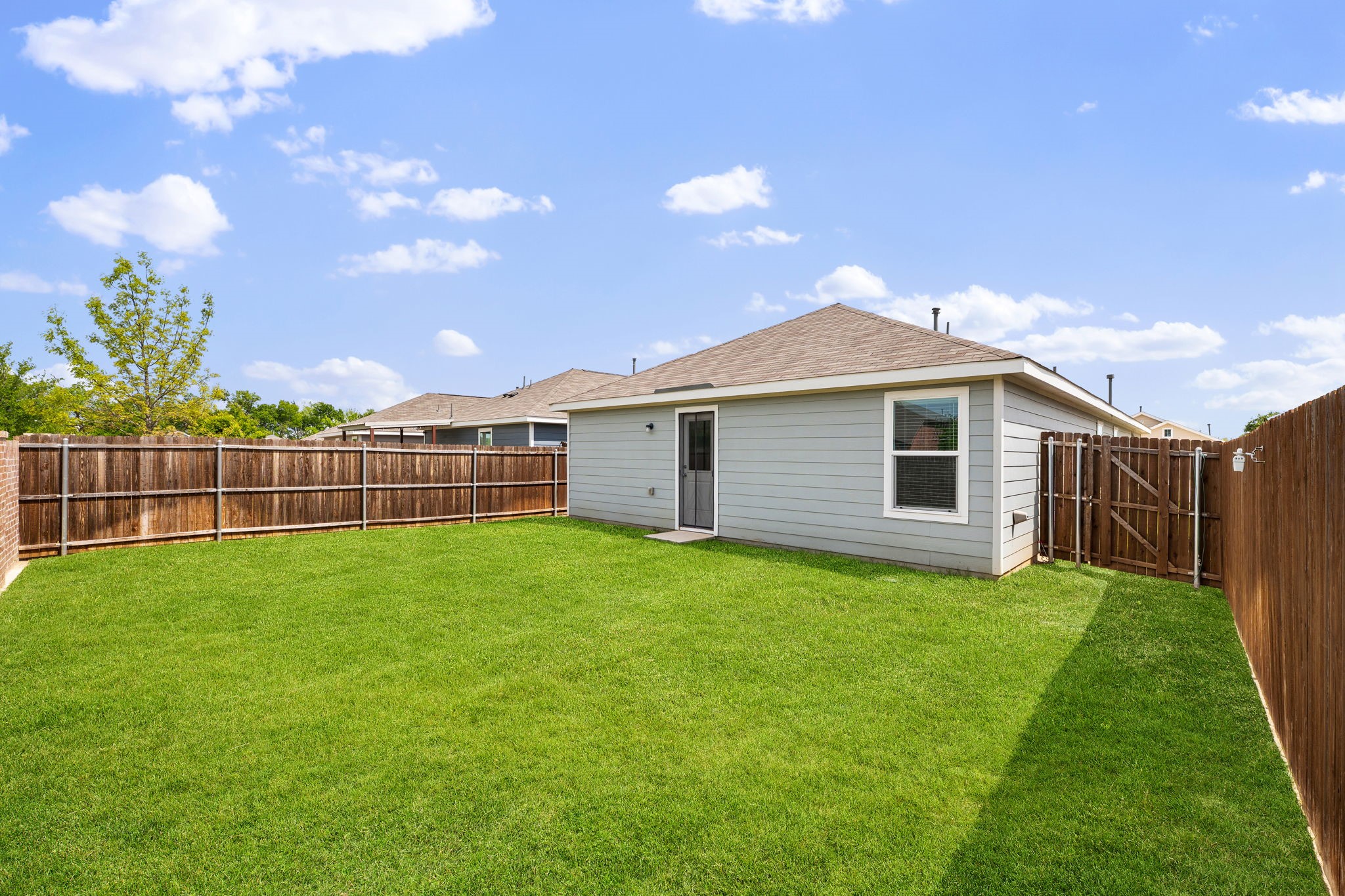 7509 Gray Wolf Lane