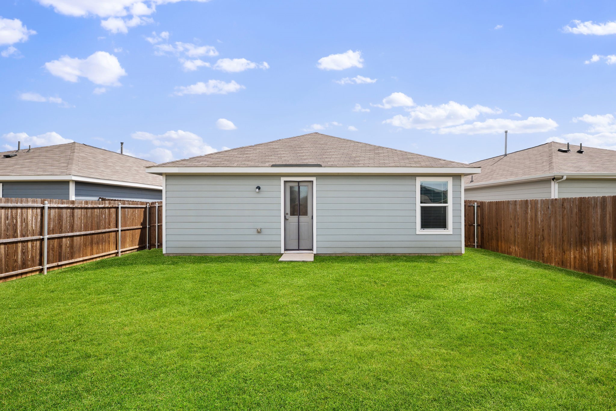 7509 Gray Wolf Lane