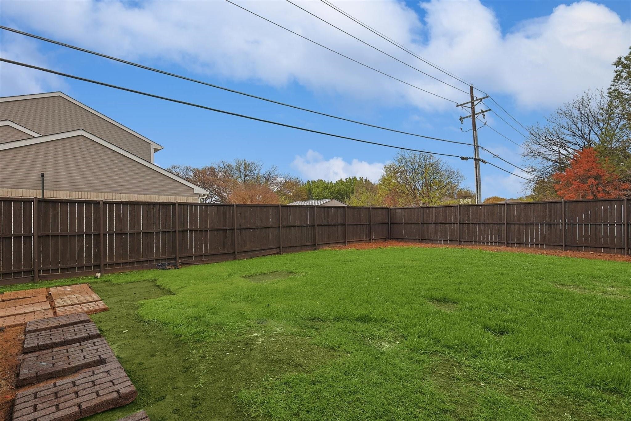 402 Creekmeadow Lane