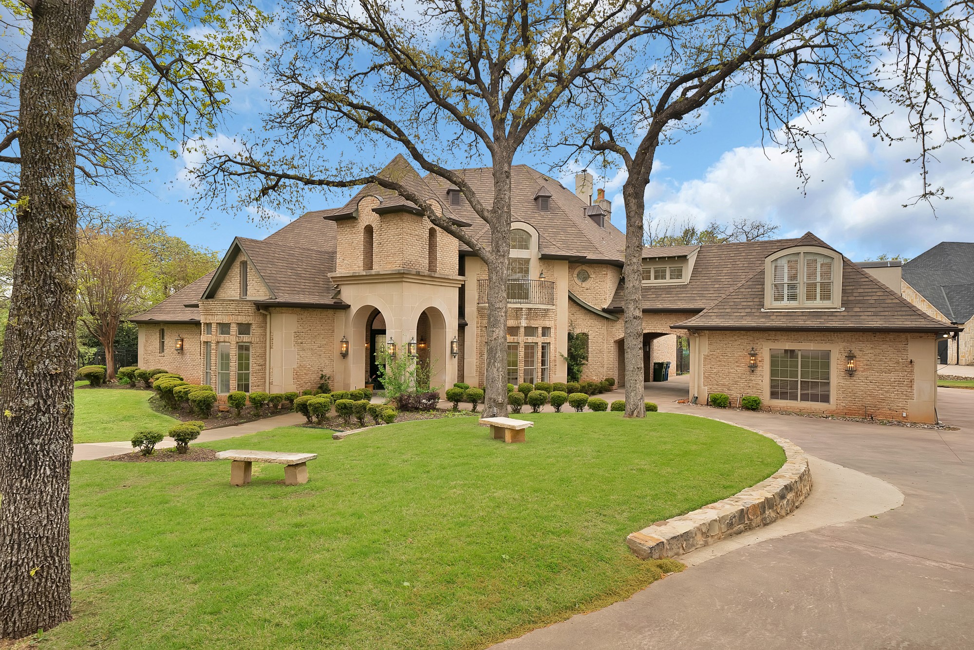 5605 Muirfield Court