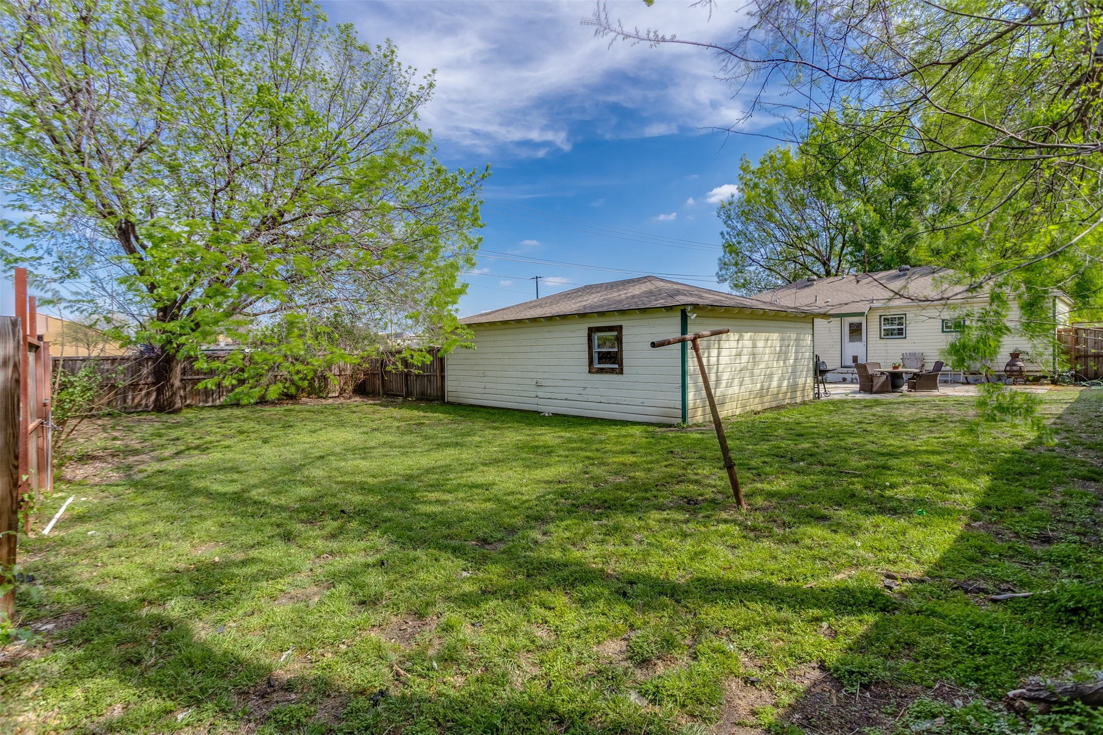 801 Holly Drive