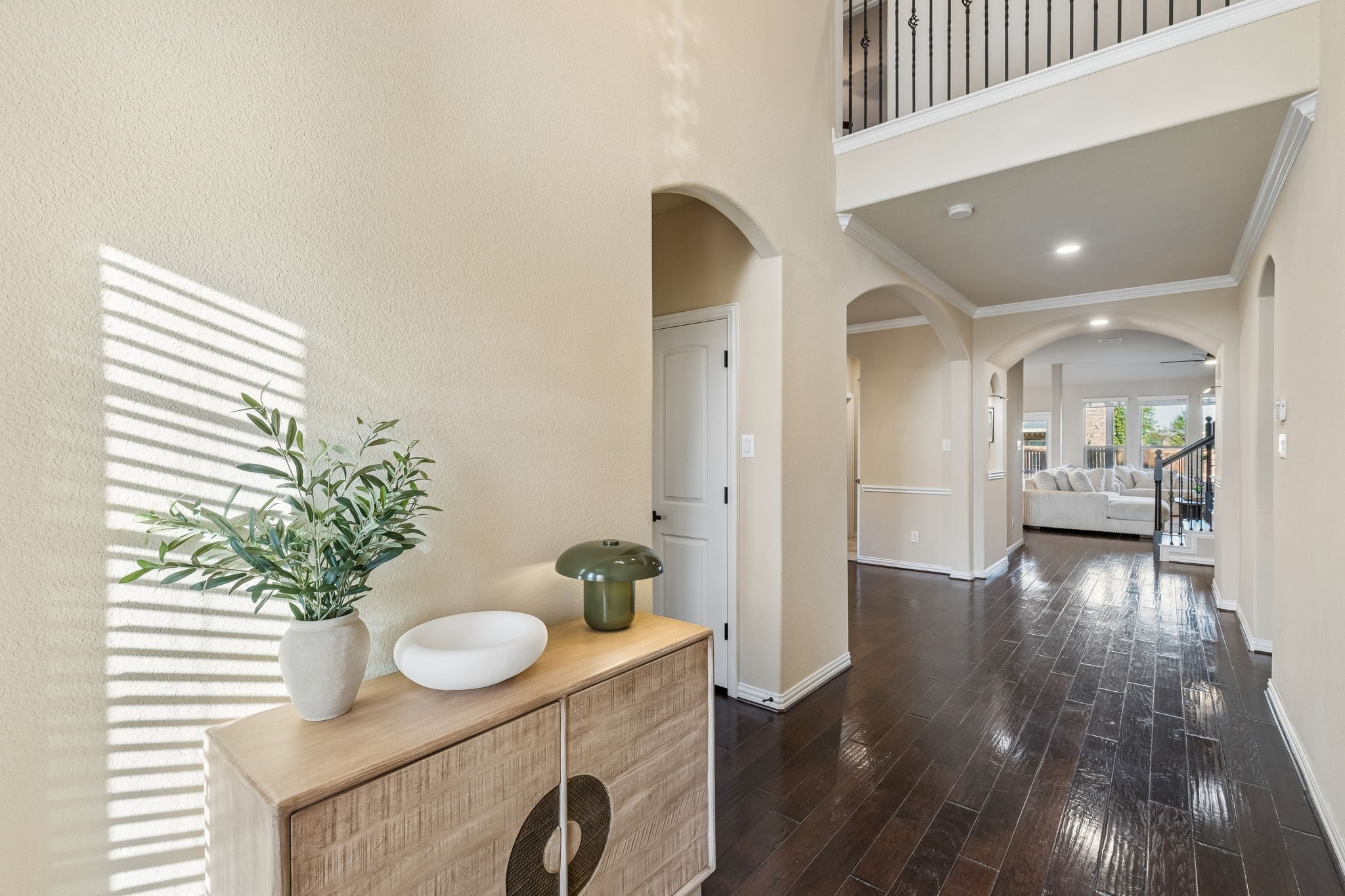 5009 Bluewater Drive