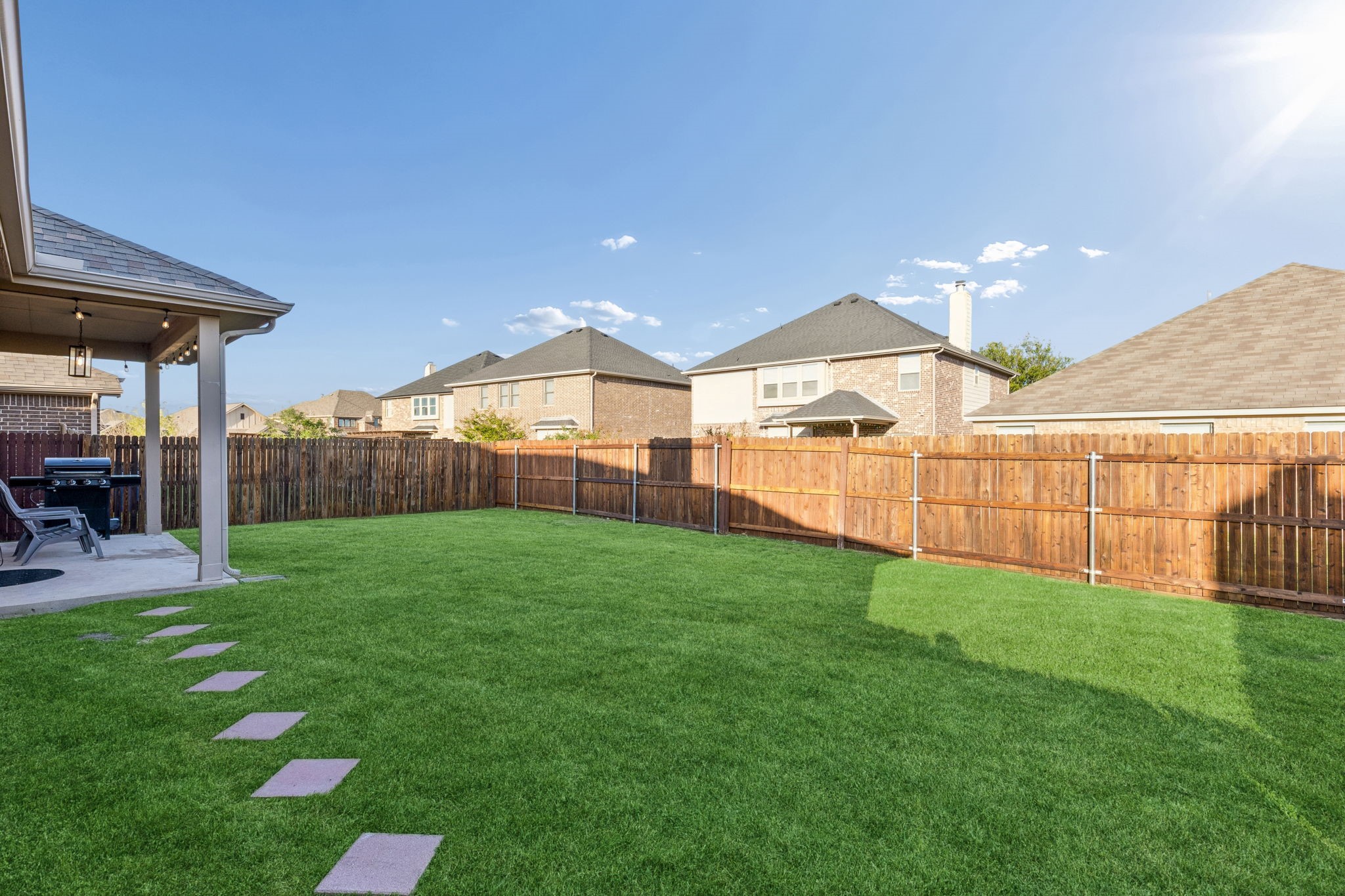 5009 Bluewater Drive