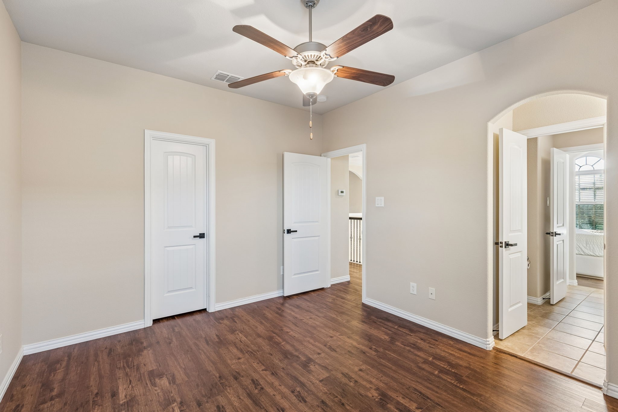 5009 Bluewater Drive