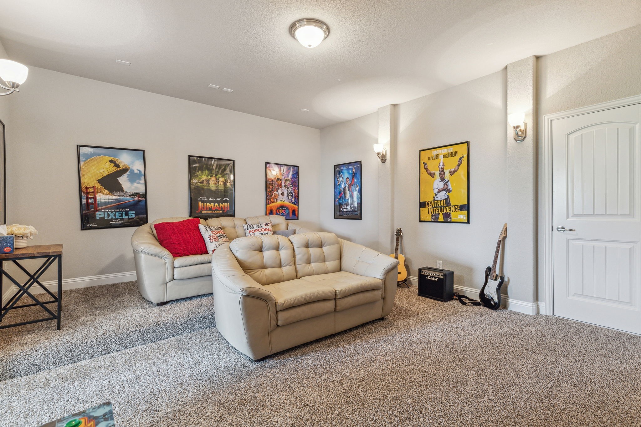 1100 Circle J Trail