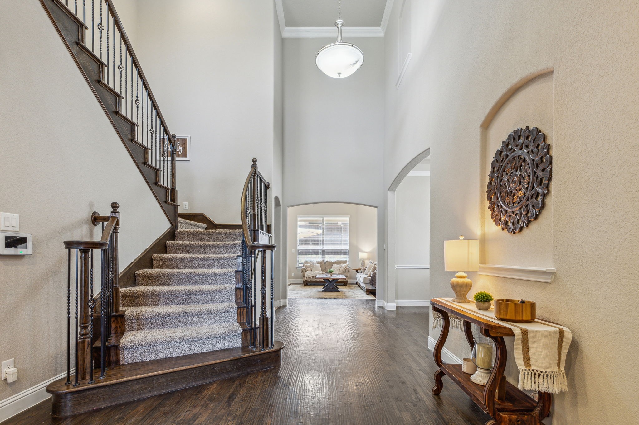 1100 Circle J Trail