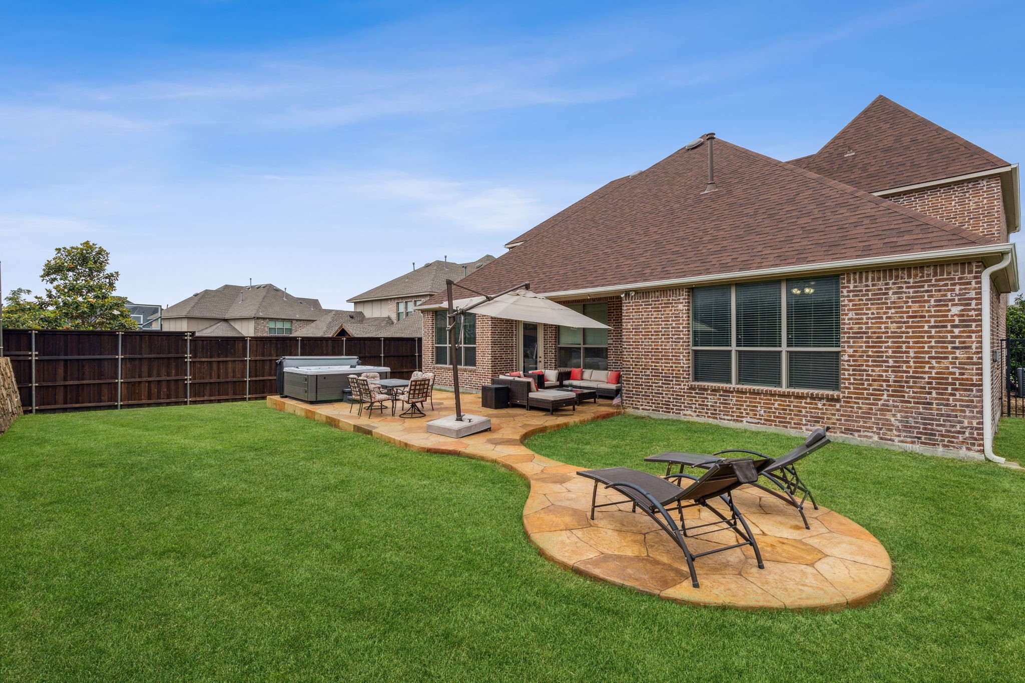 1100 Circle J Trail
