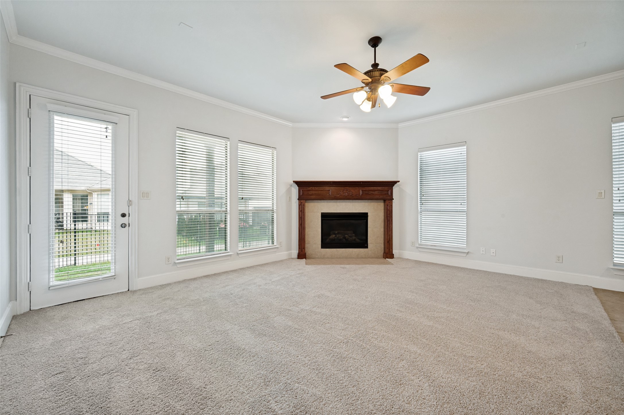 8009 Texian Trail