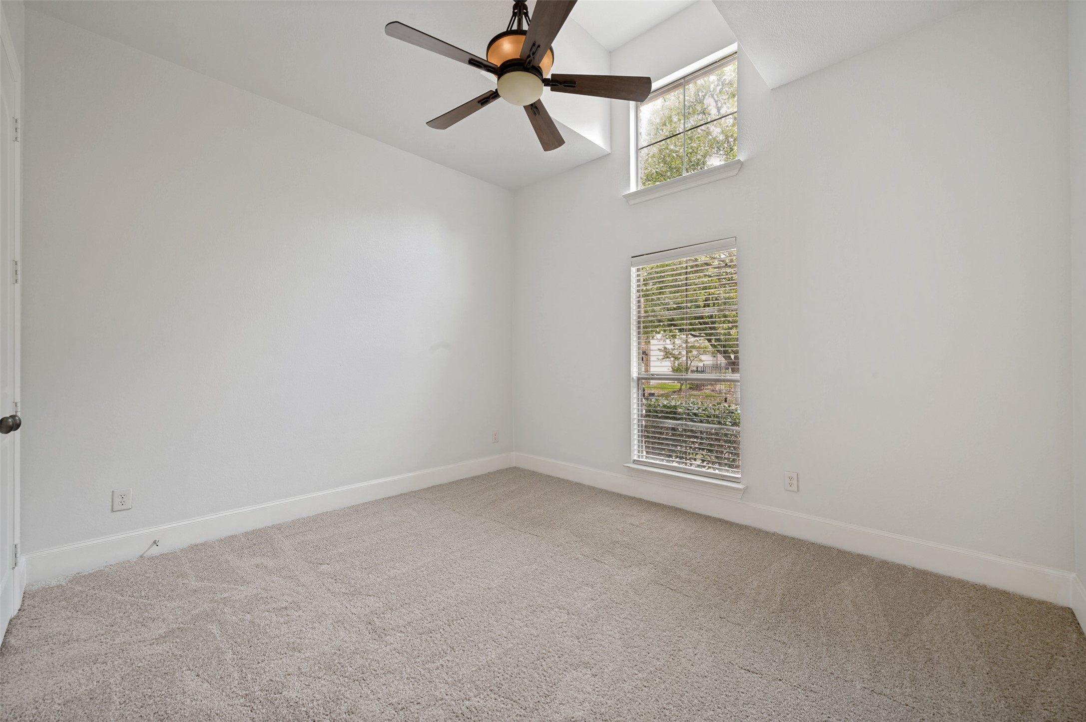 8009 Texian Trail