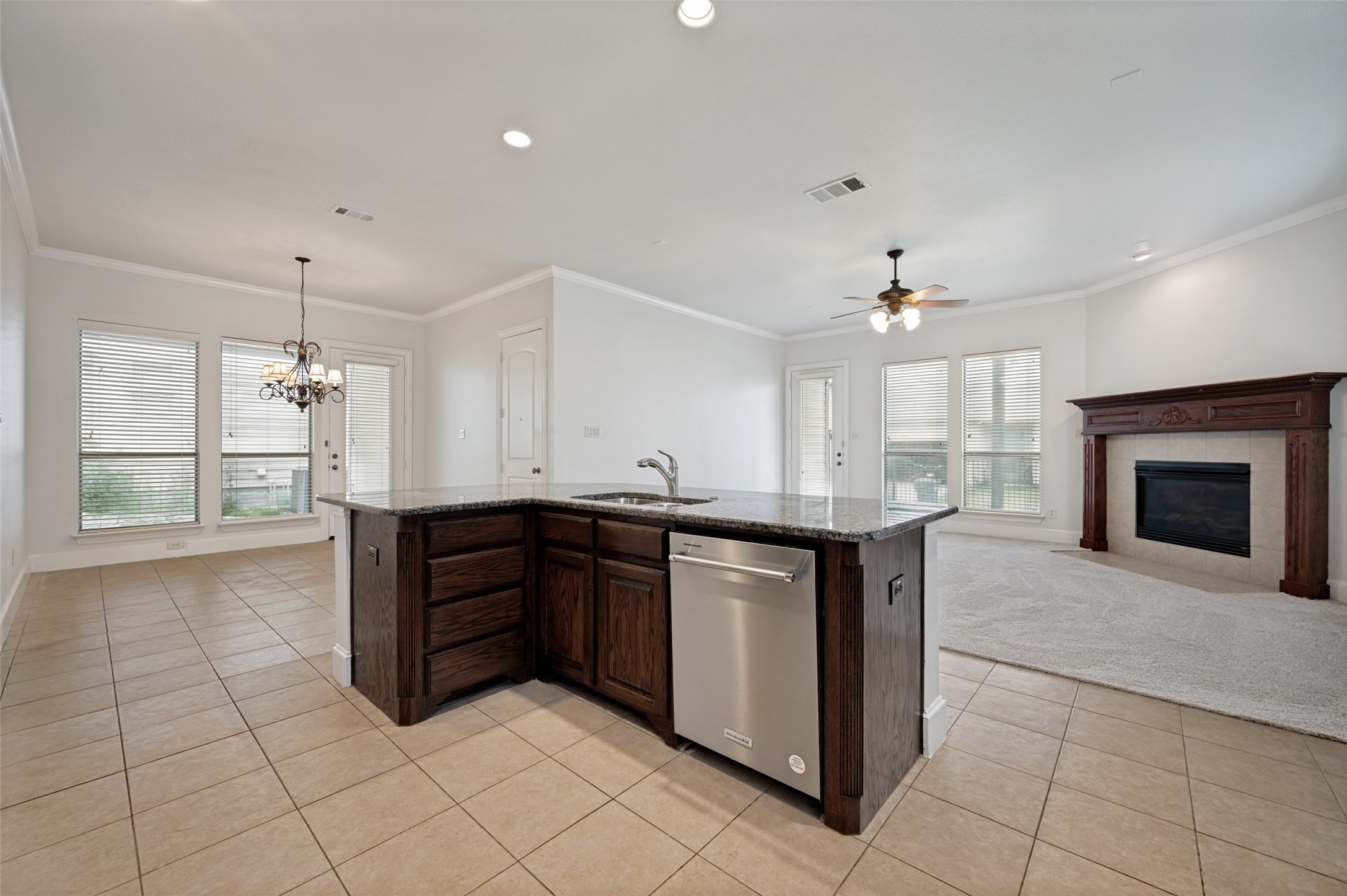 8009 Texian Trail