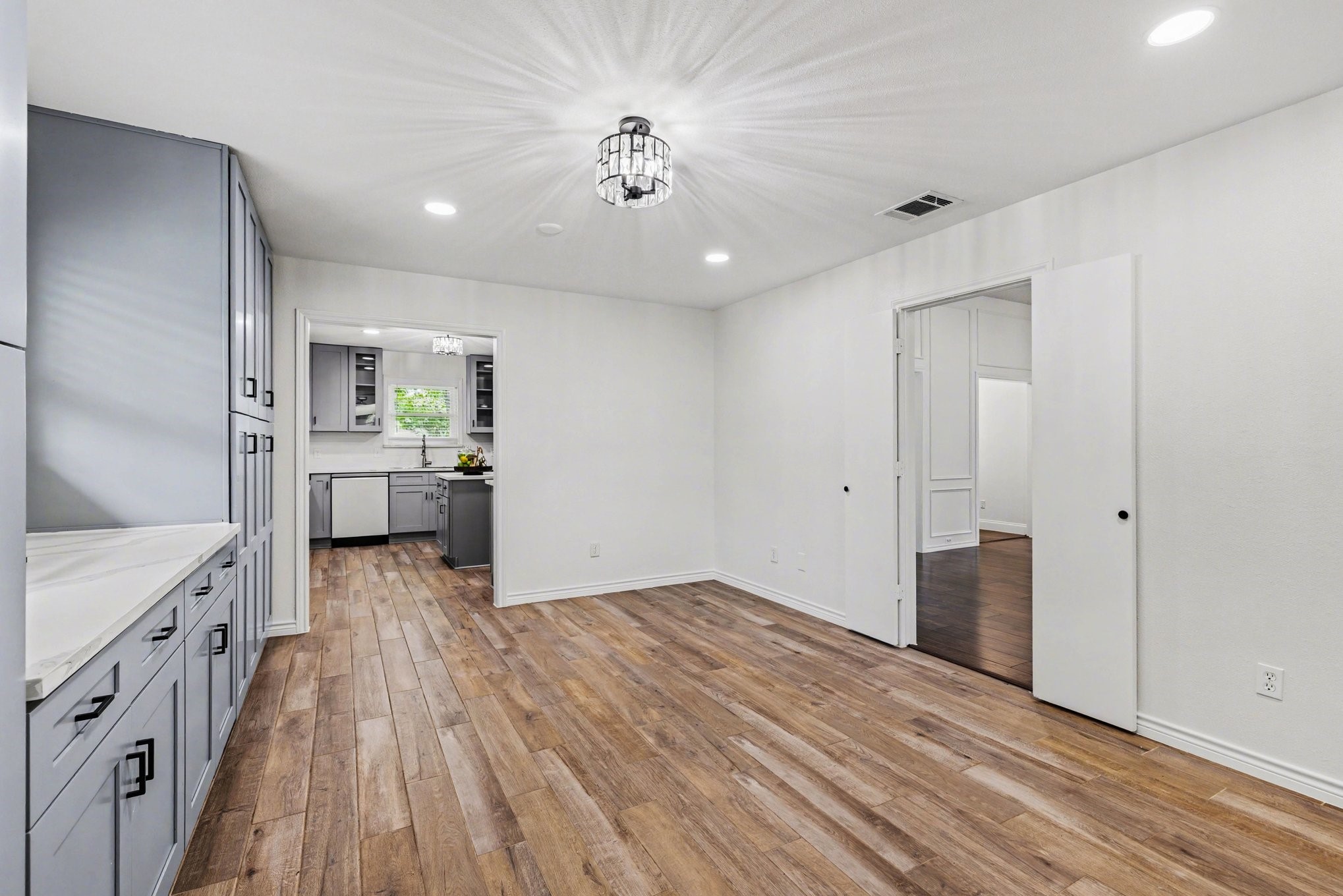 500 Briarwood Court