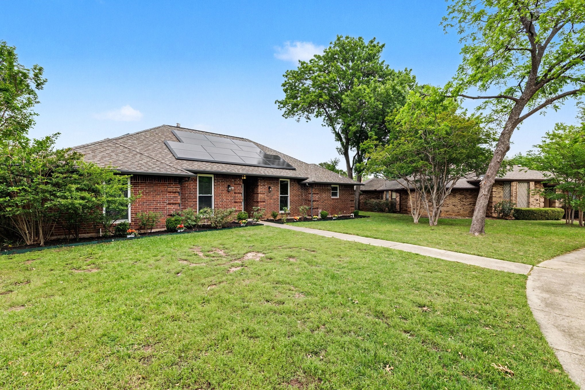 500 Briarwood Court