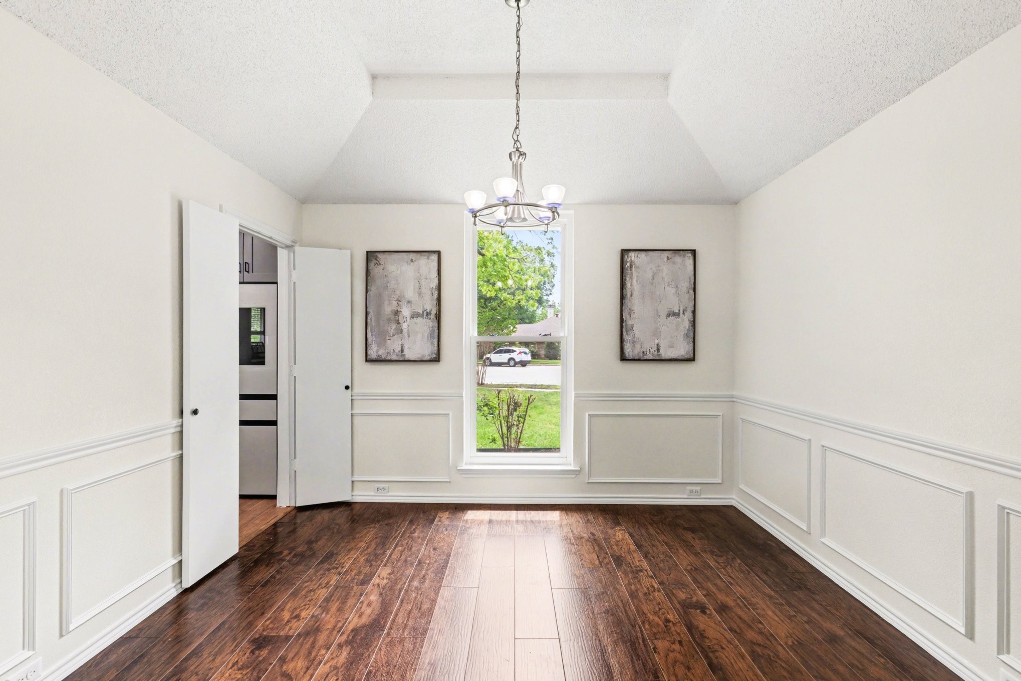 500 Briarwood Court