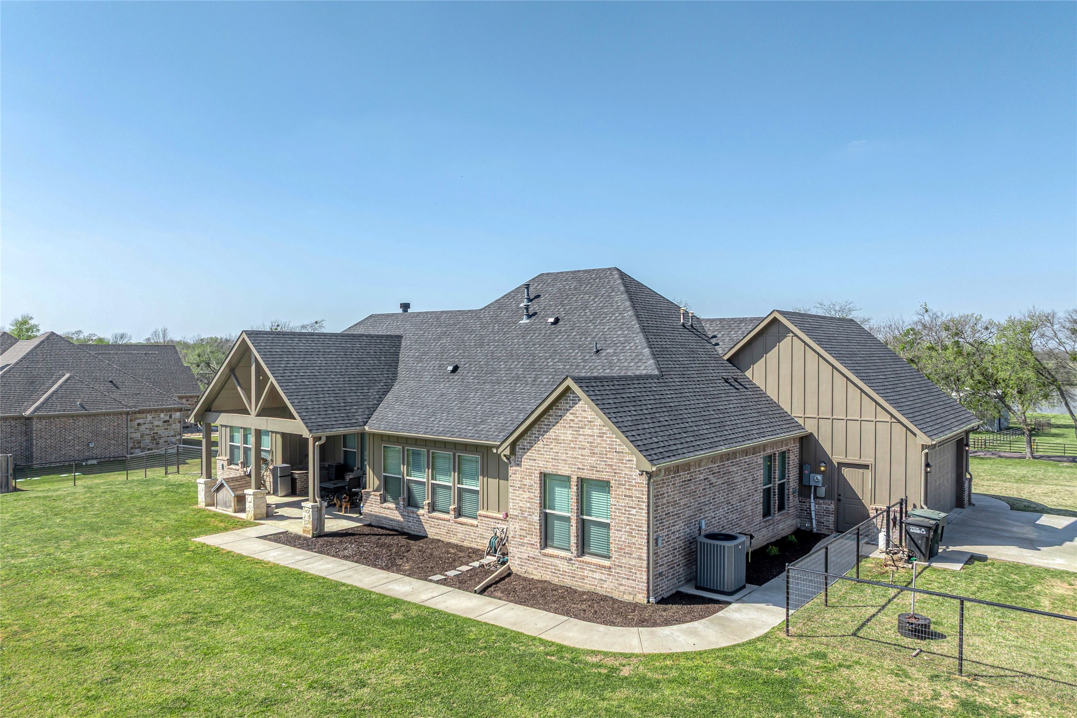 1065 Old Highway 6