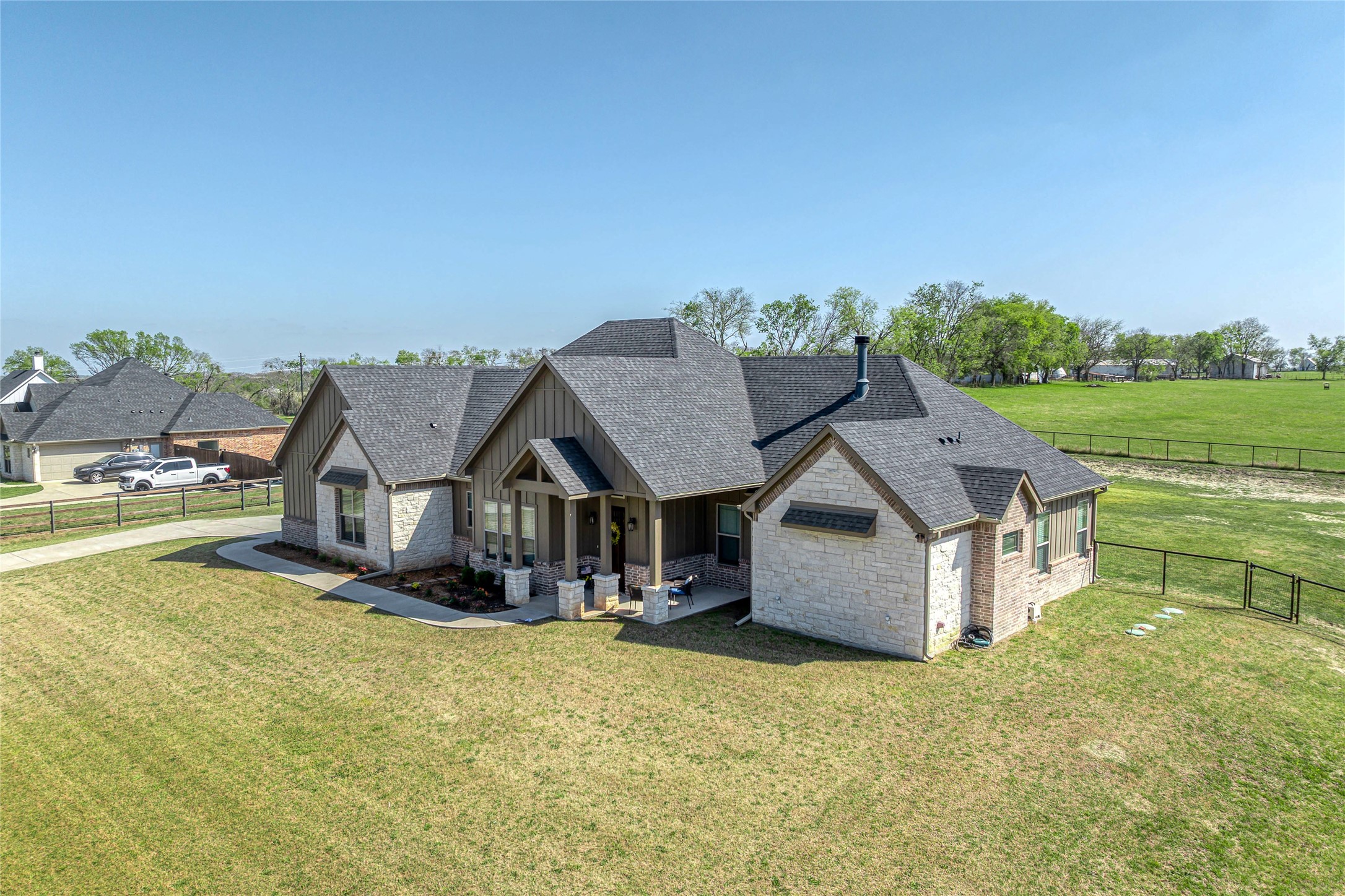 1065 Old Highway 6
