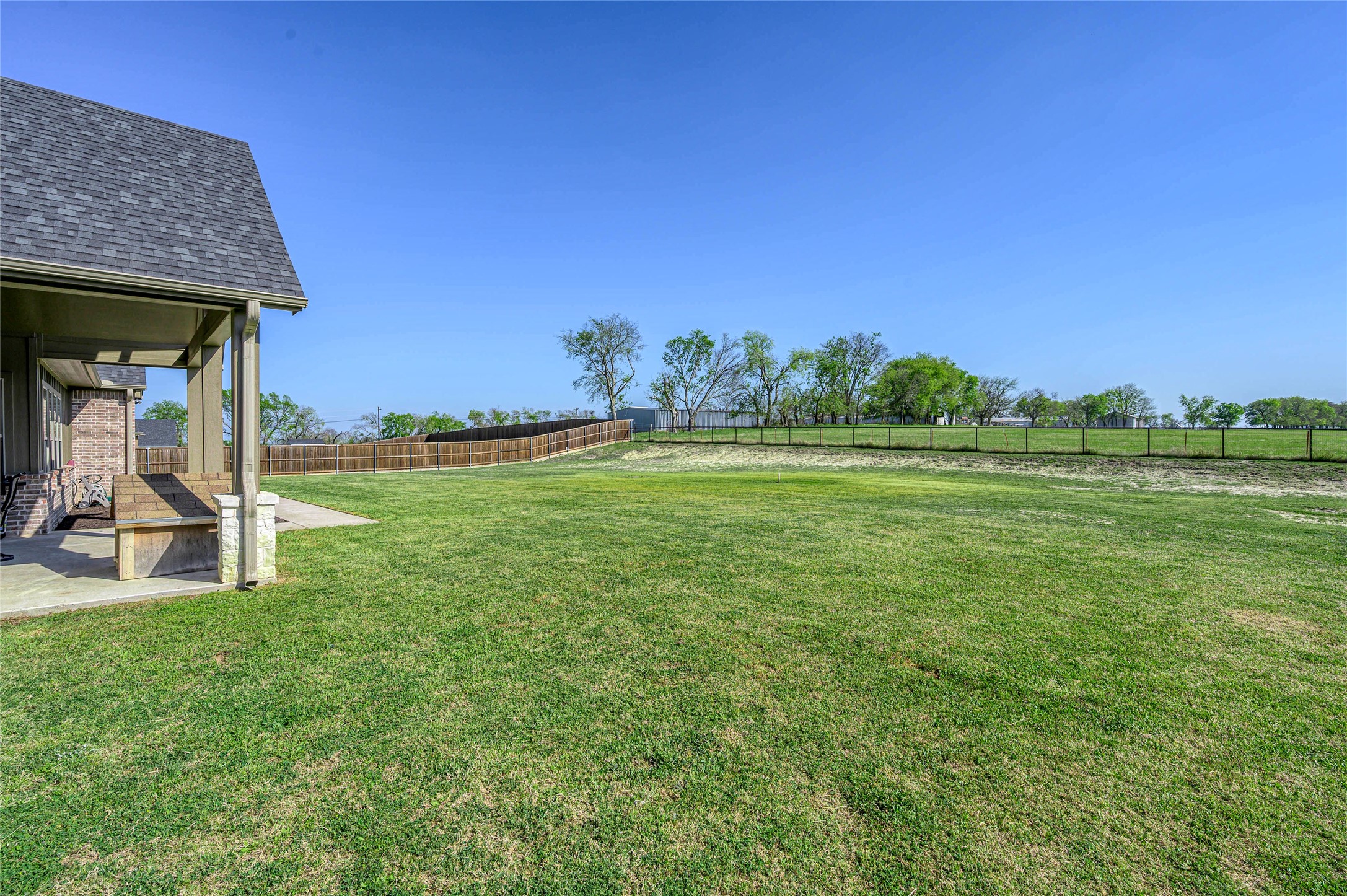 1065 Old Highway 6