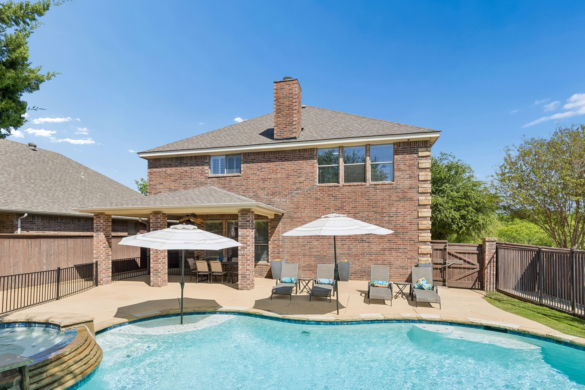 5540 La Bandera Trail