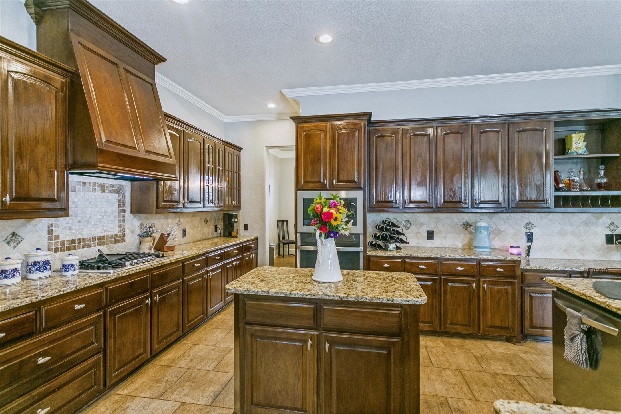 102 Stonehaven Court