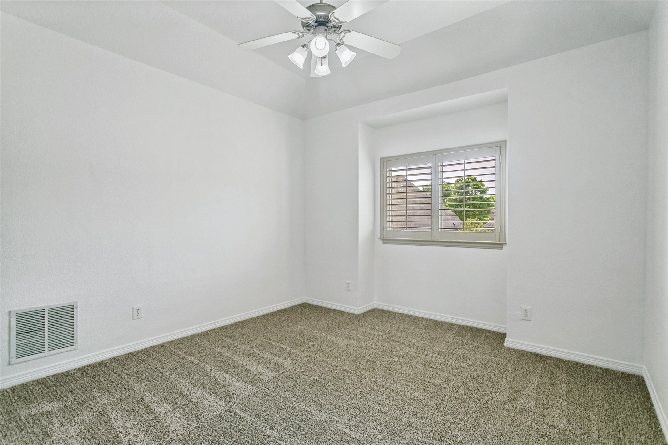 102 Stonehaven Court