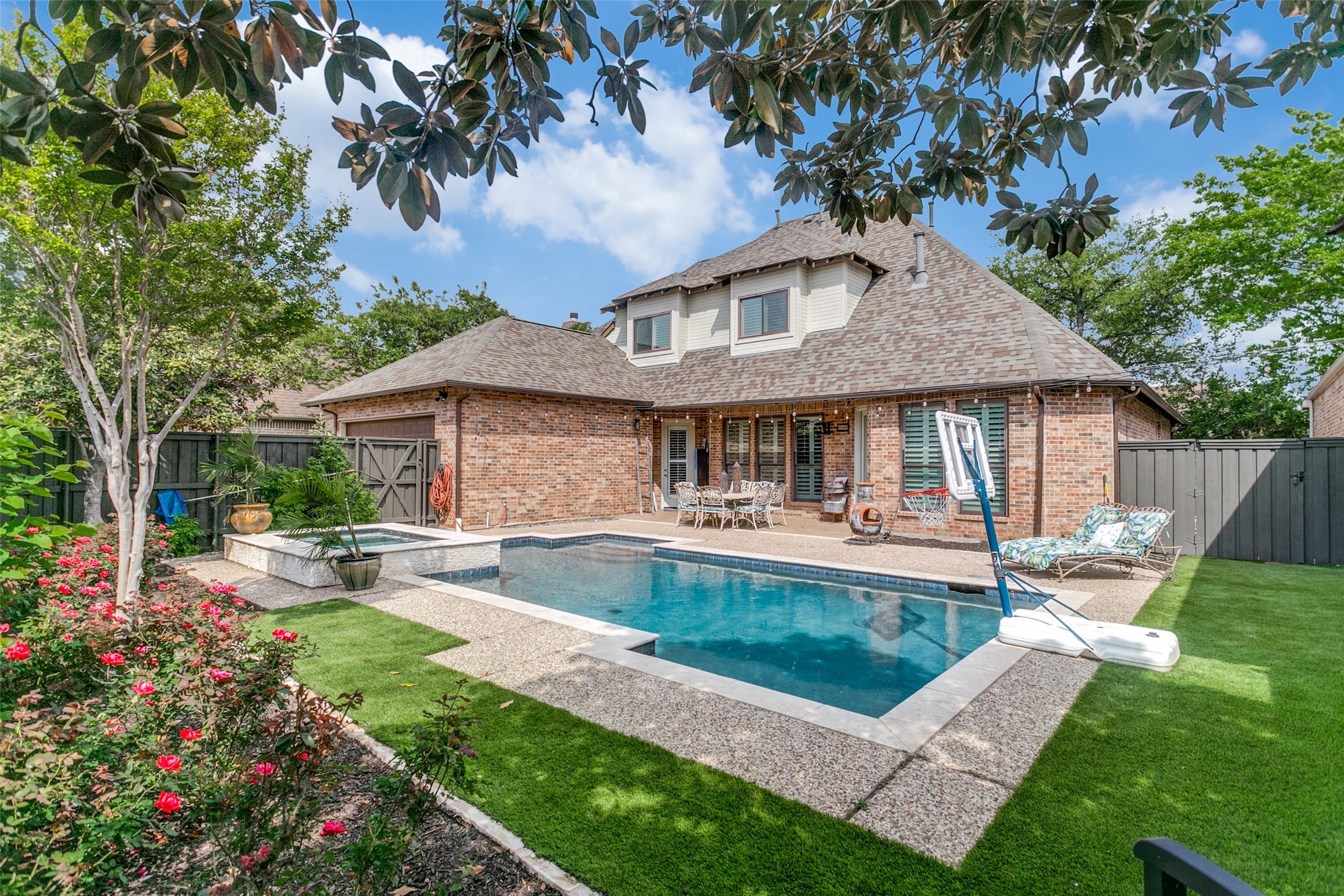 102 Stonehaven Court
