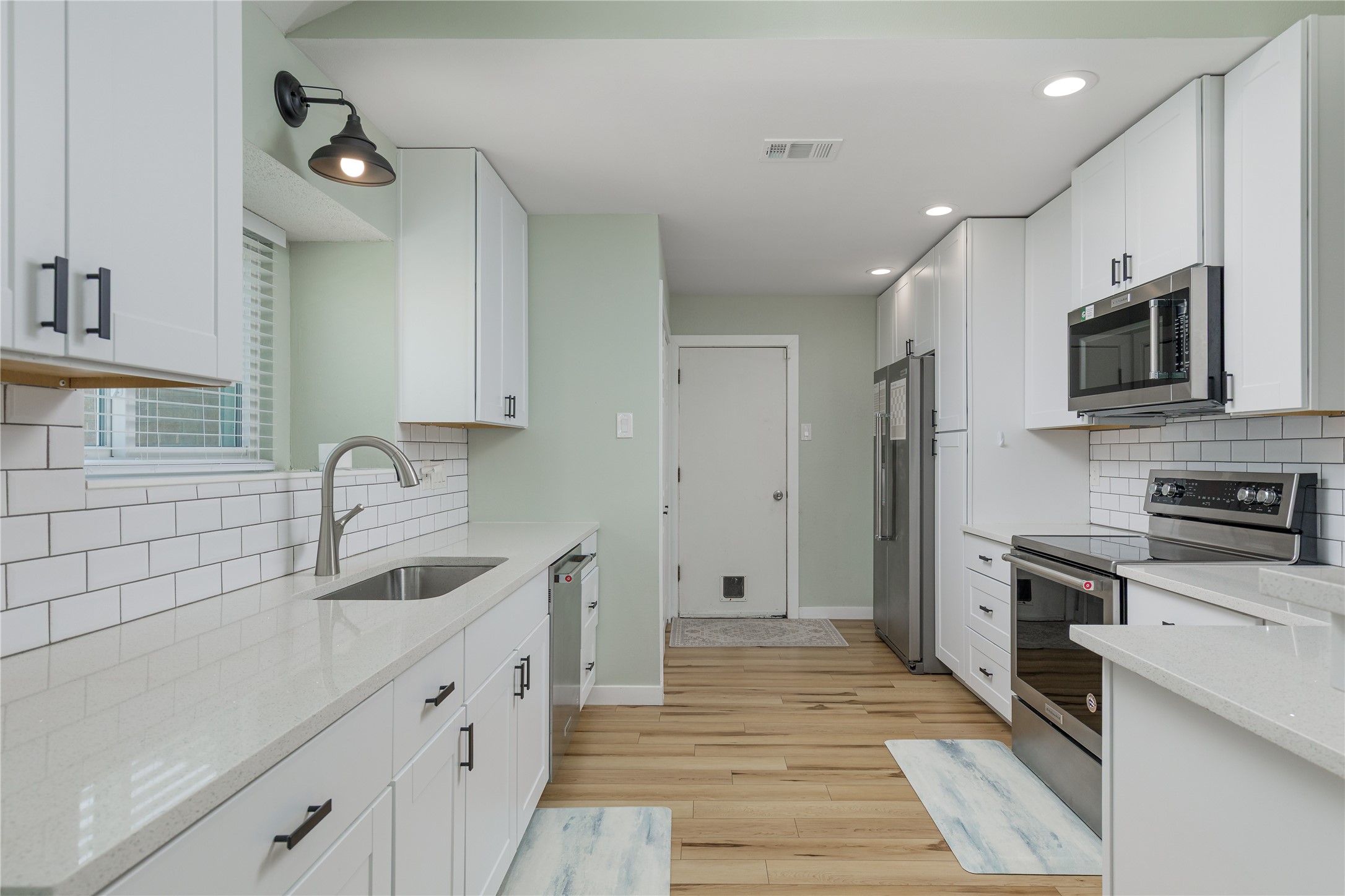 4826 Orchard Drive