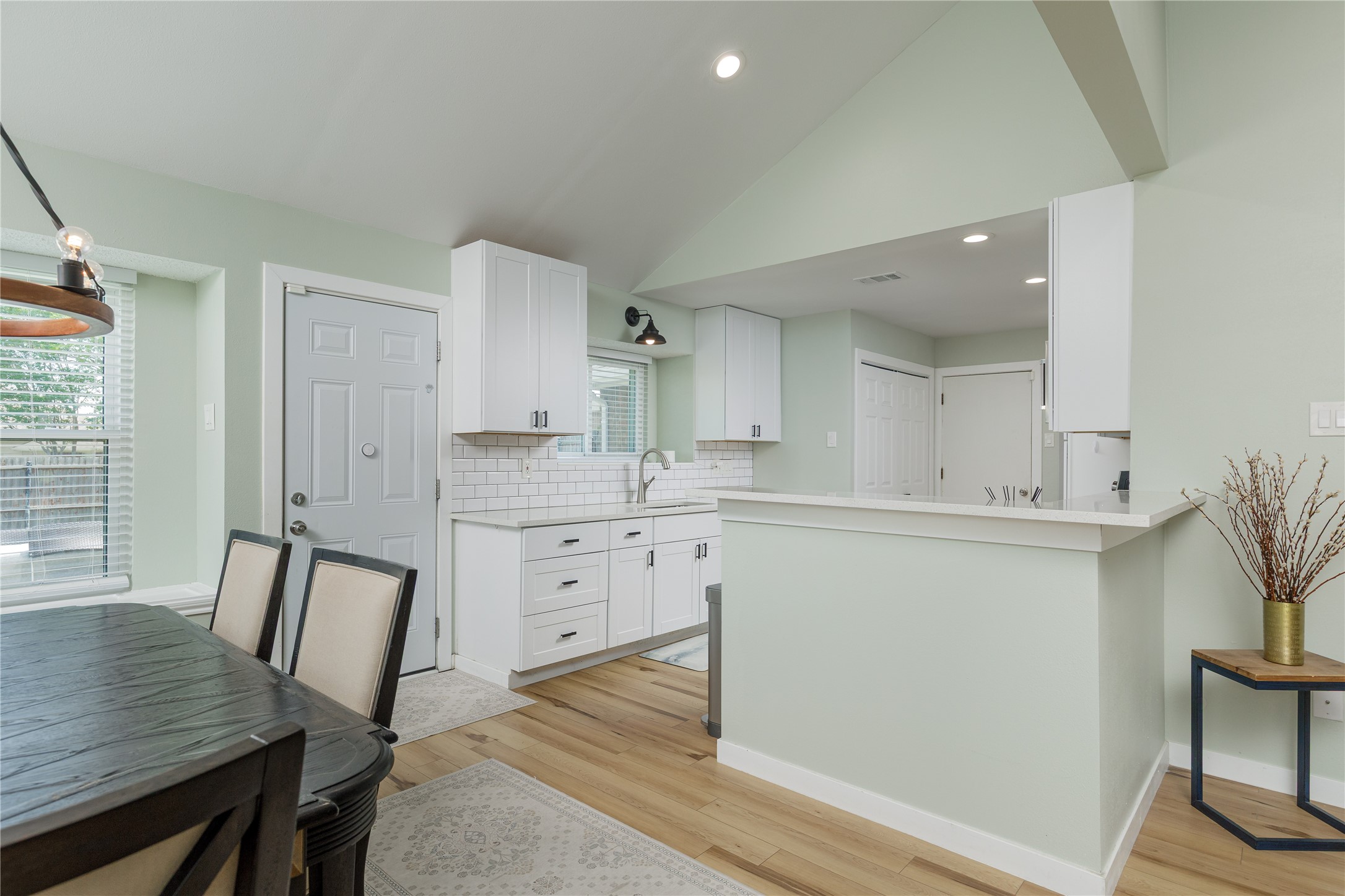 4826 Orchard Drive