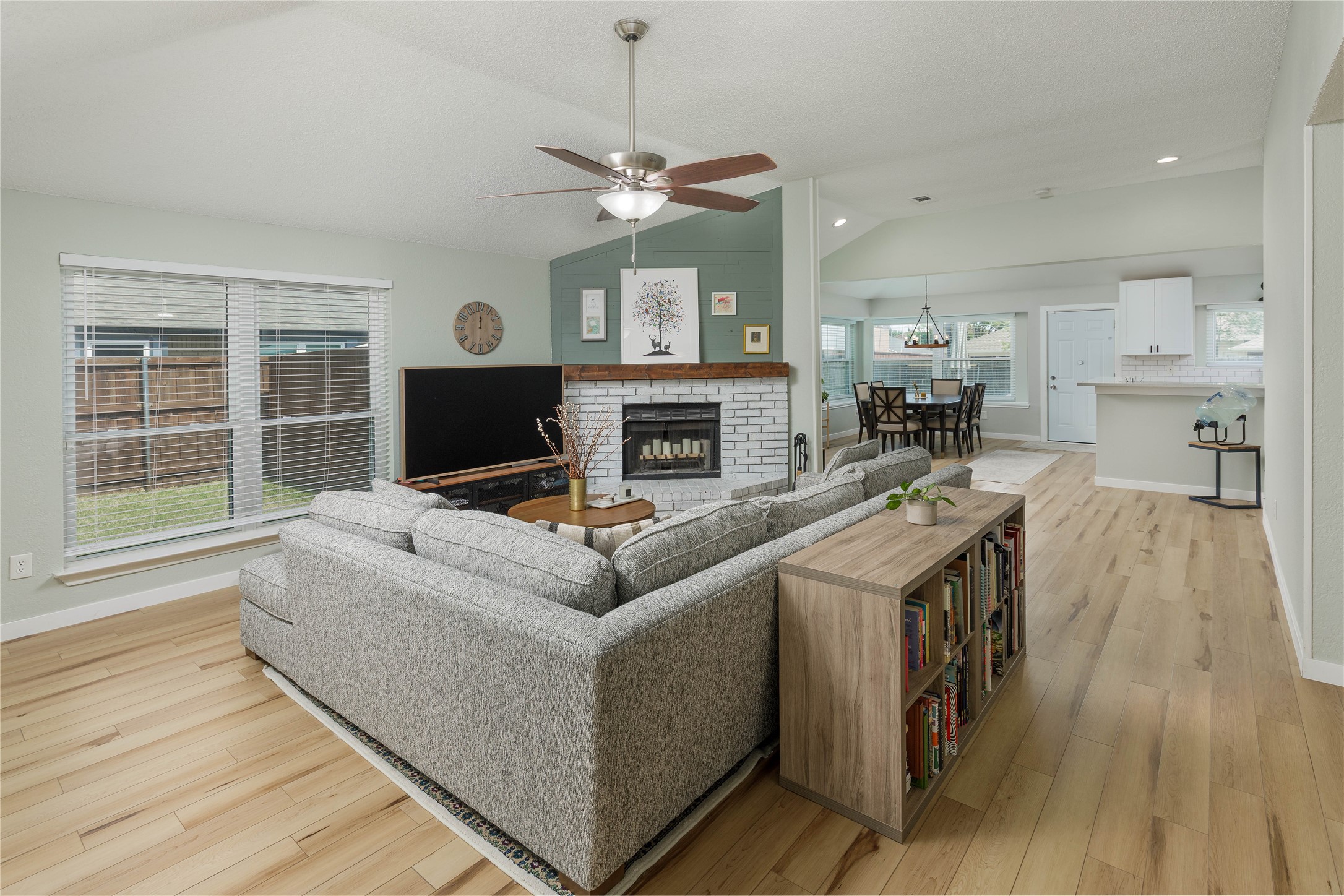 4826 Orchard Drive