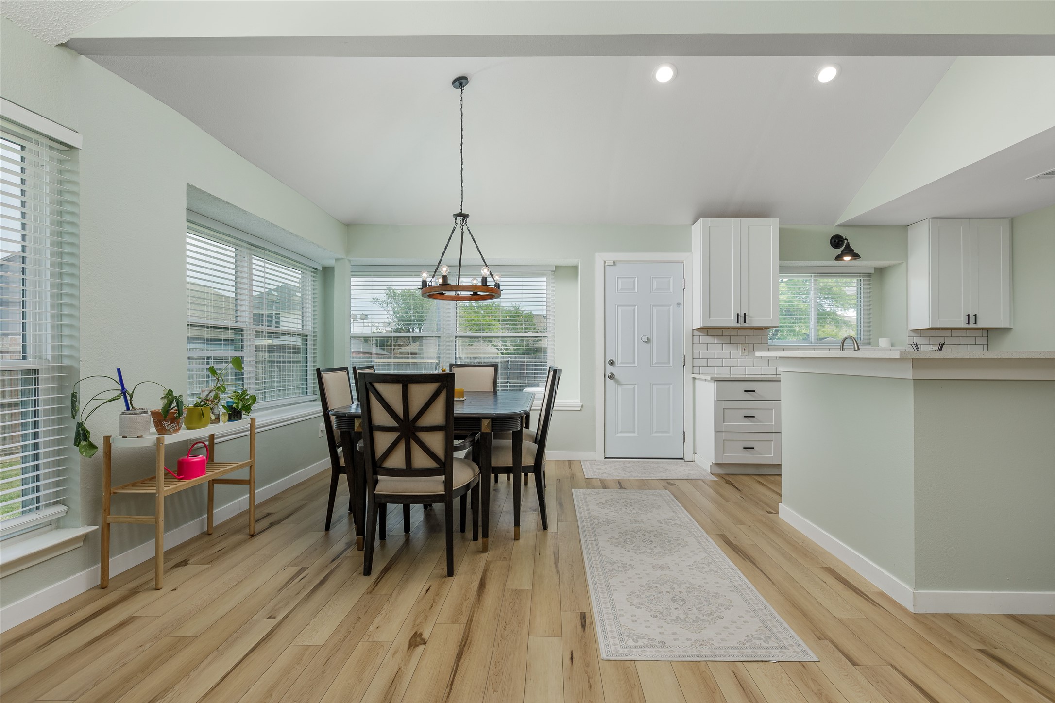 4826 Orchard Drive