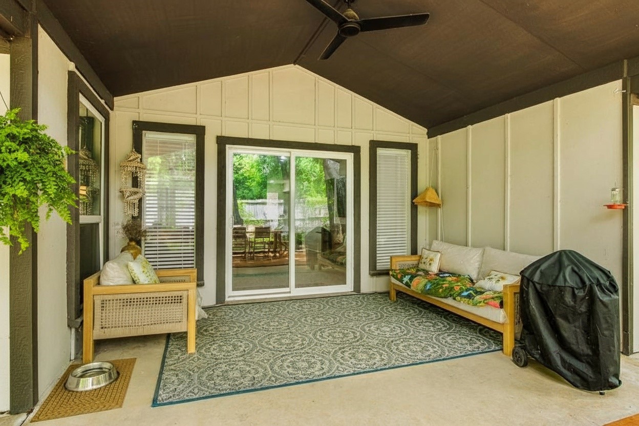 1209 Wade Drive