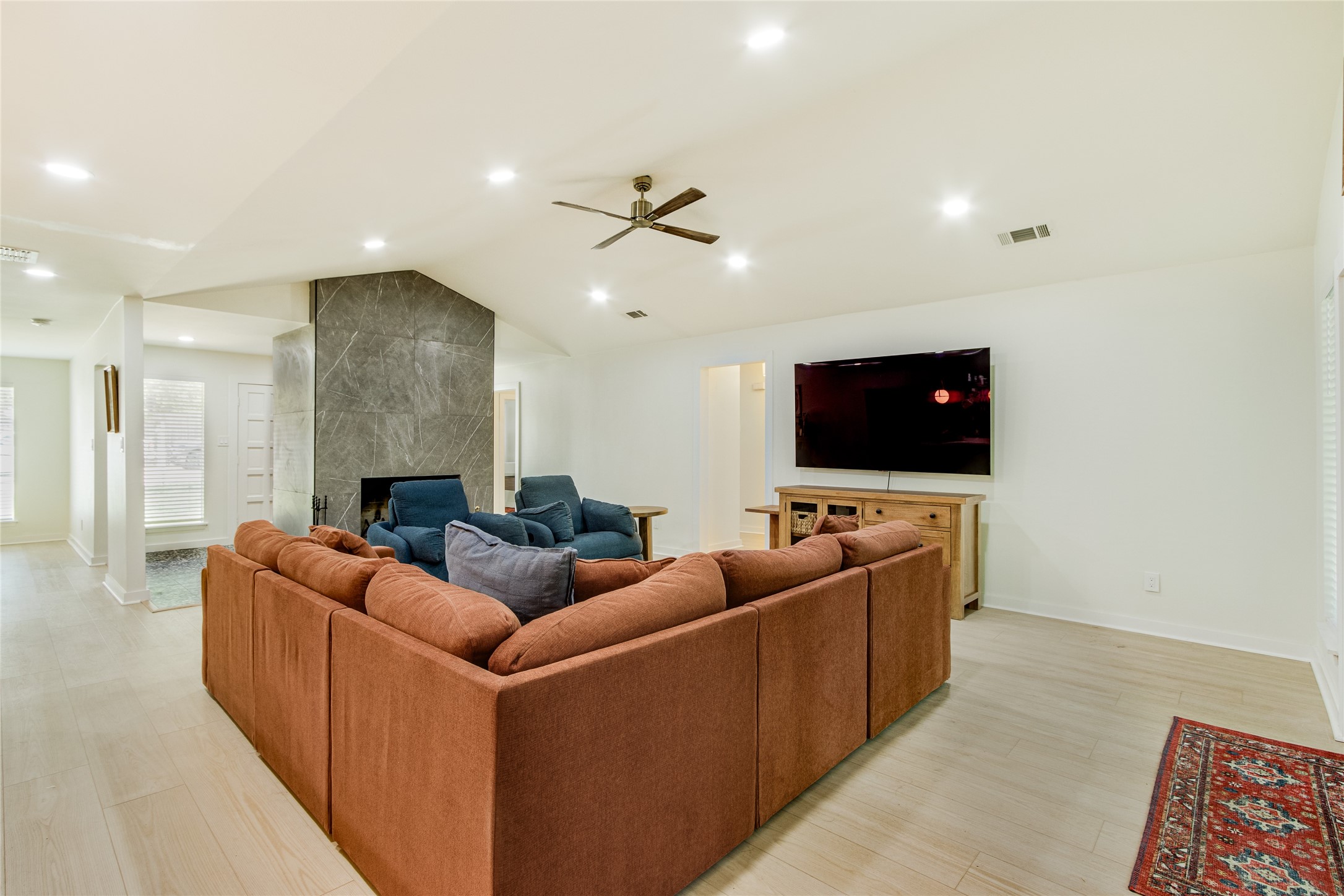 1209 Wade Drive