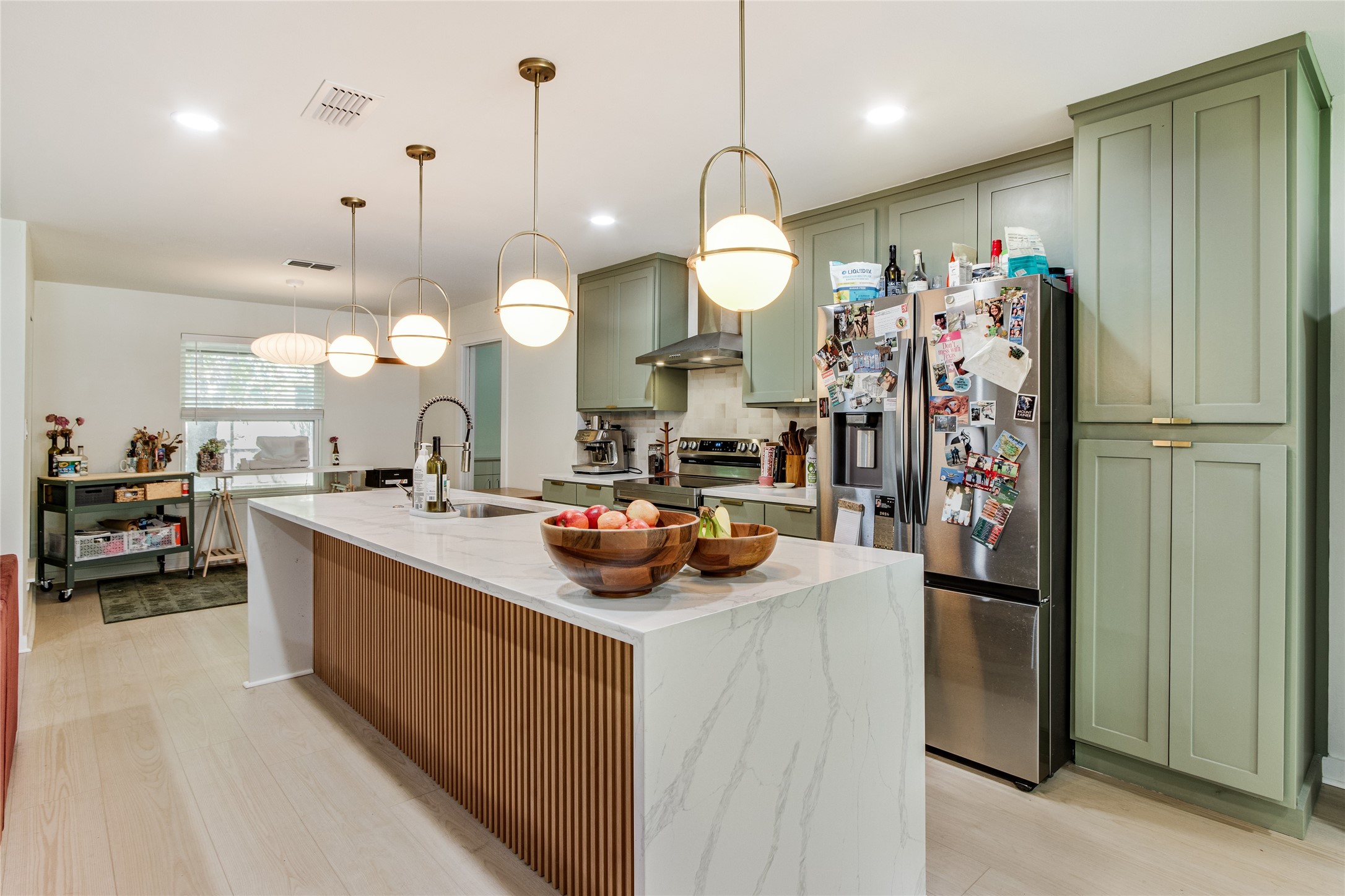 1209 Wade Drive